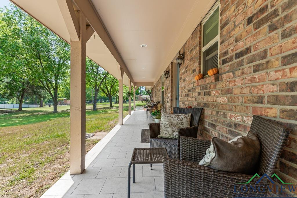 120 Breland Dr, Longview, Texas image 3
