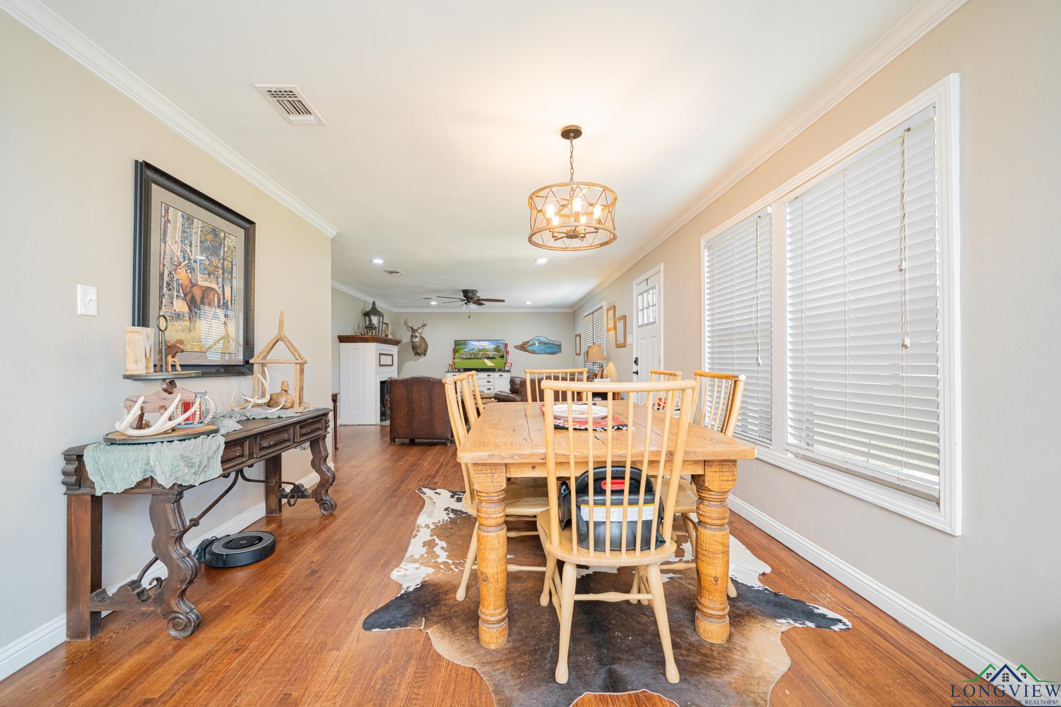 1219 E First St, Hughes Springs, Texas image 16