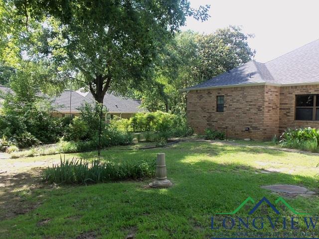 404 Moccasin Trail, Kilgore, Texas image 24