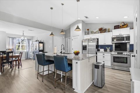 Homes For Sale - 289 Acapulco Rd<br/> Jefferson, TX 75657