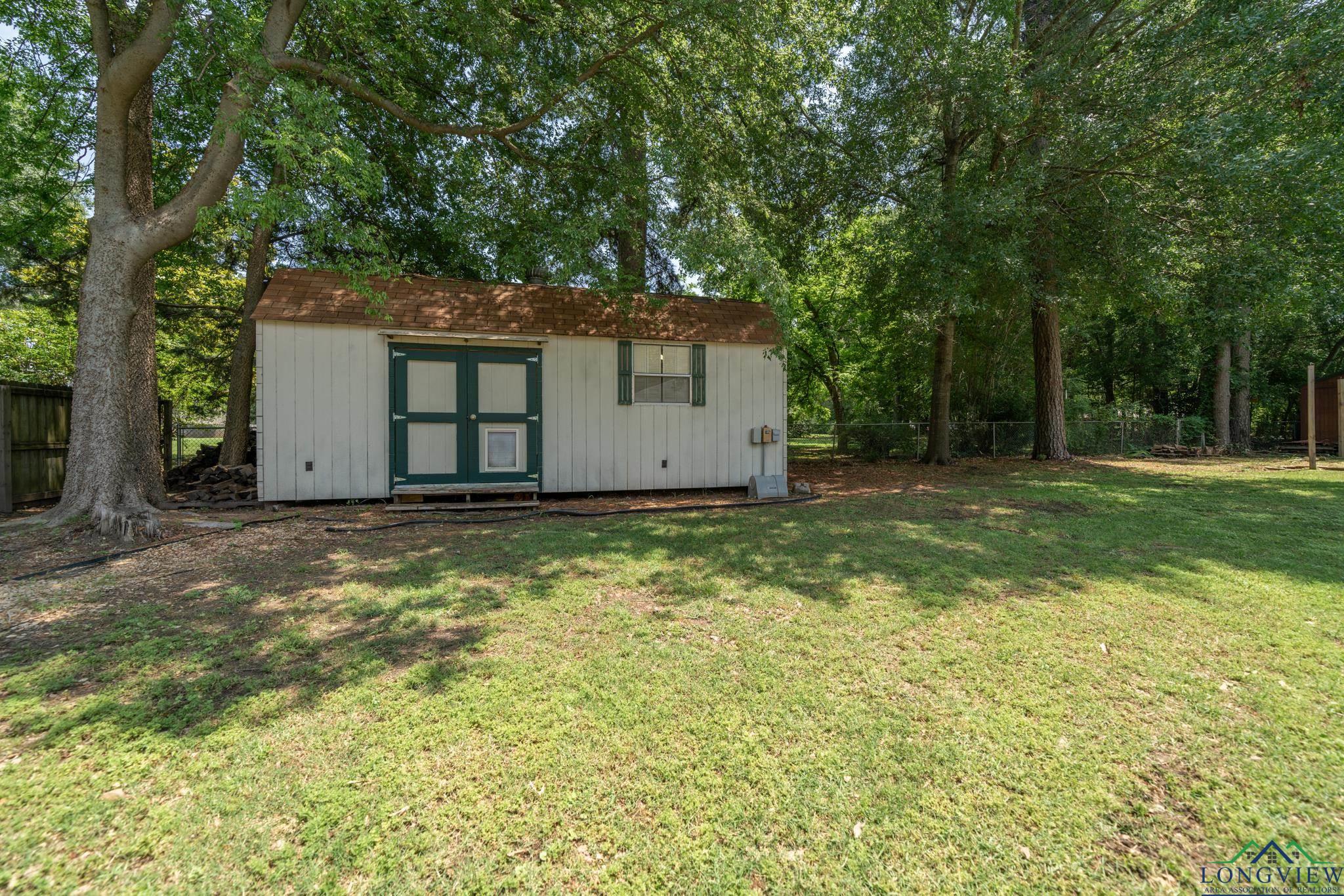 746 Sam Page Rd, Longview, Texas image 22