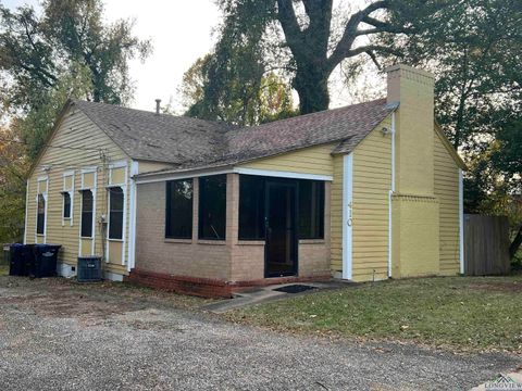 A home in Longview