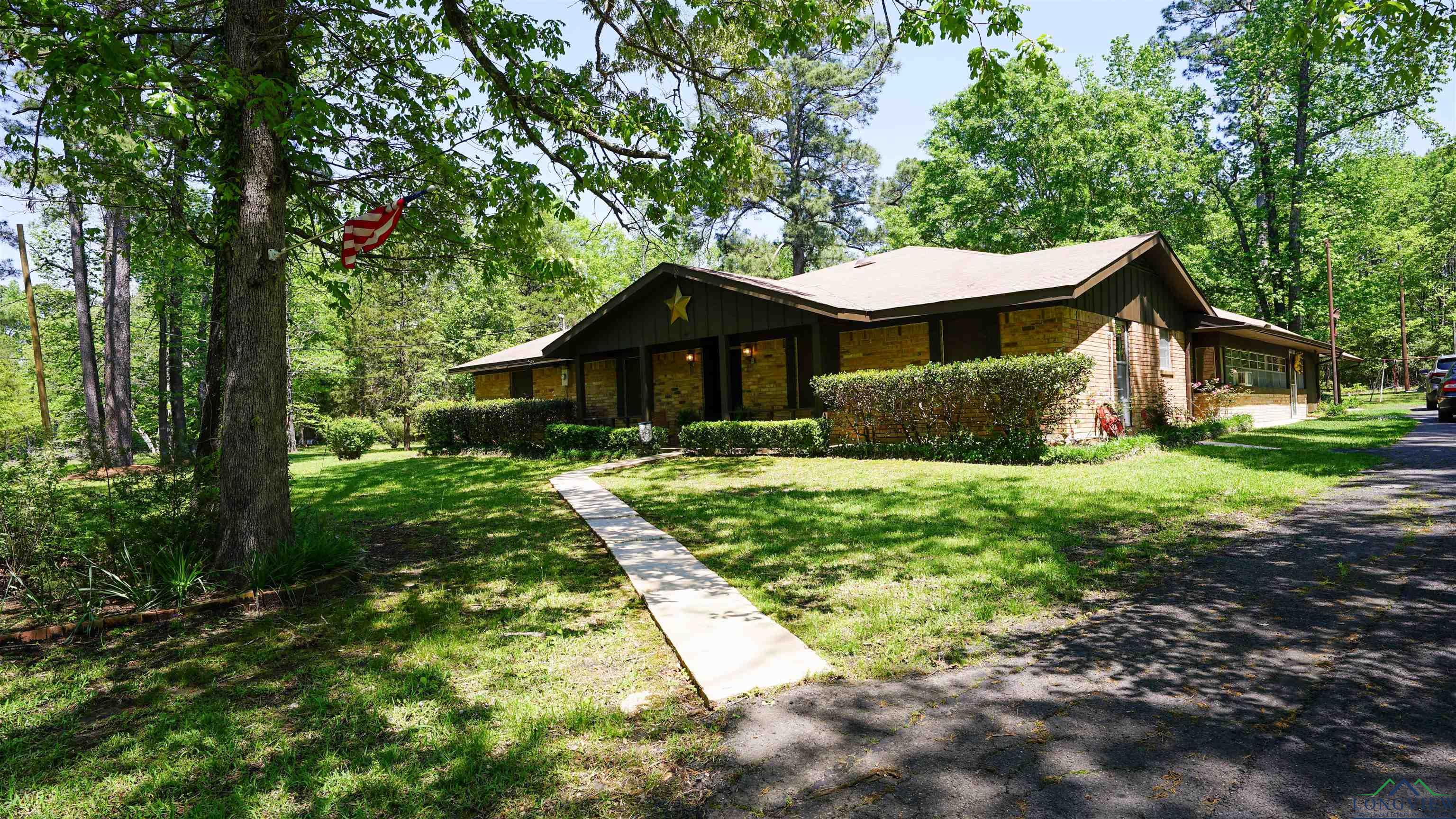 385 Connie Lane, Waskom, Texas image 2