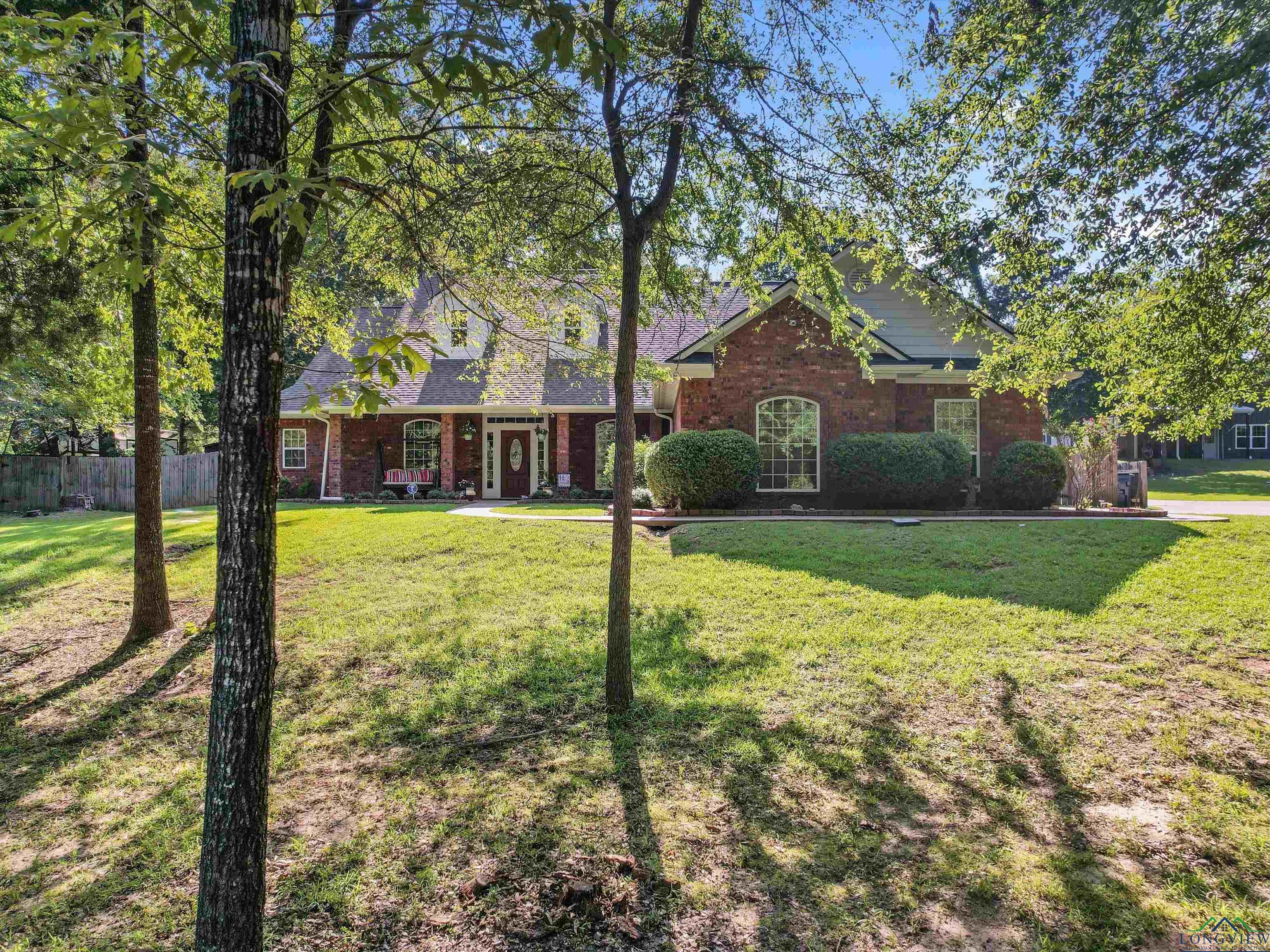 2122 Phillips Springs Rd, Gladewater, Texas image 1