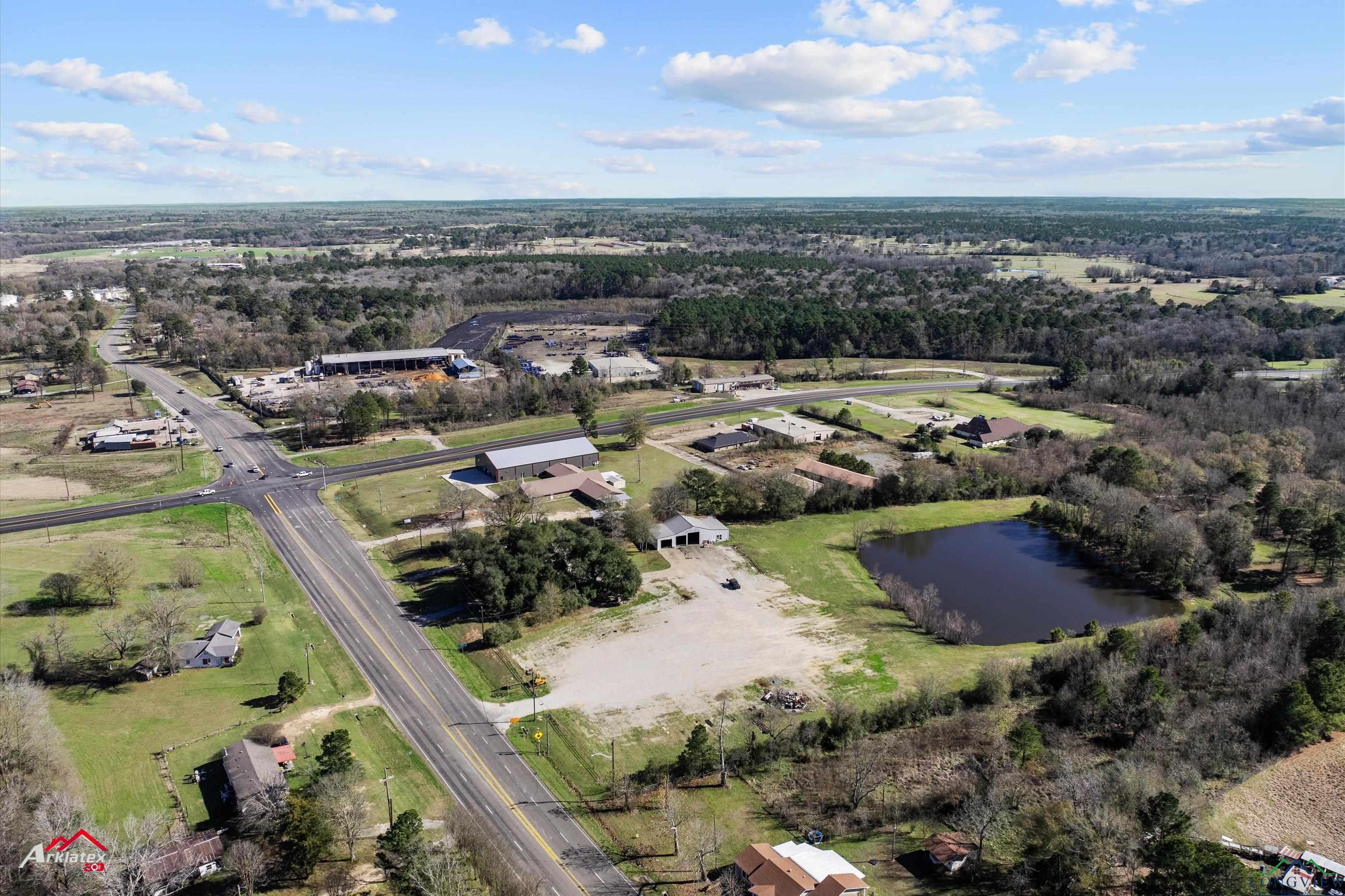 1420 Shelbyville St, Center, Texas image 11