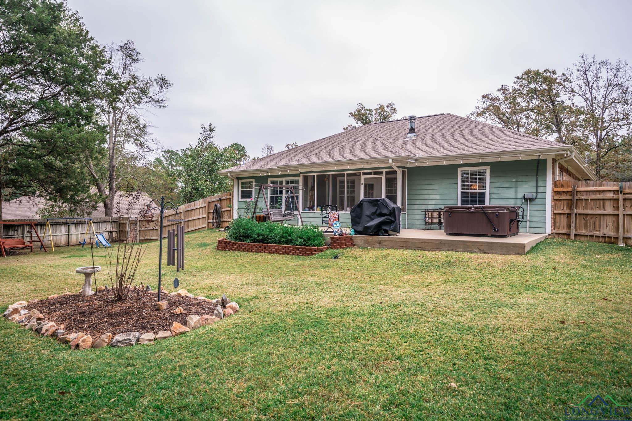 16877 Eagle Dr, Gladewater, Texas image 32