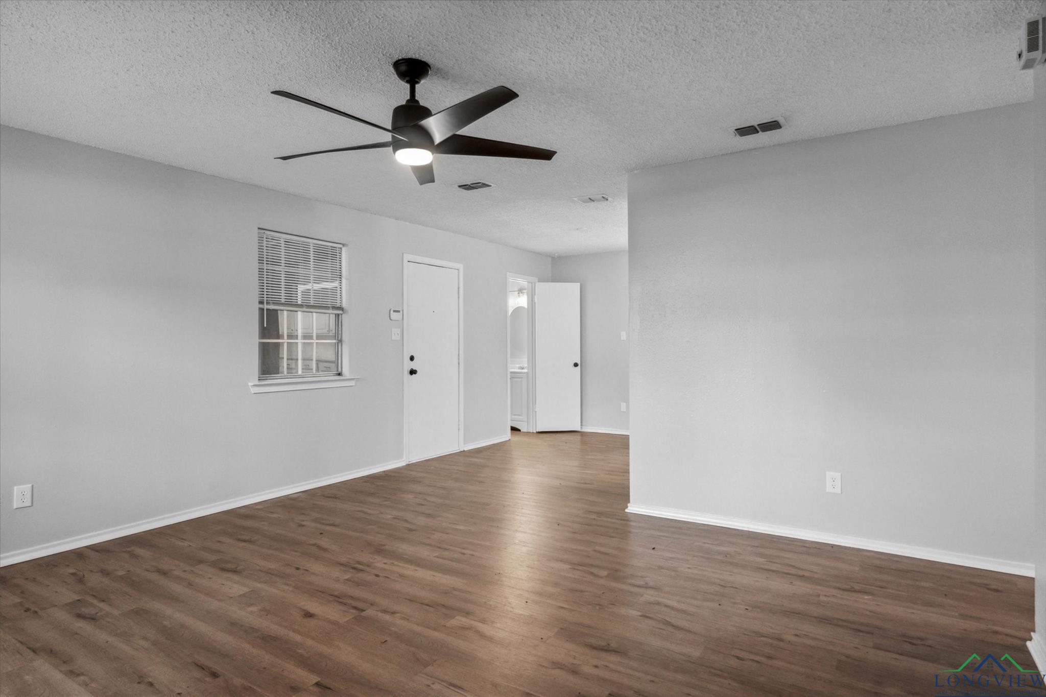 204 Half Street, Lindale, Texas image 4