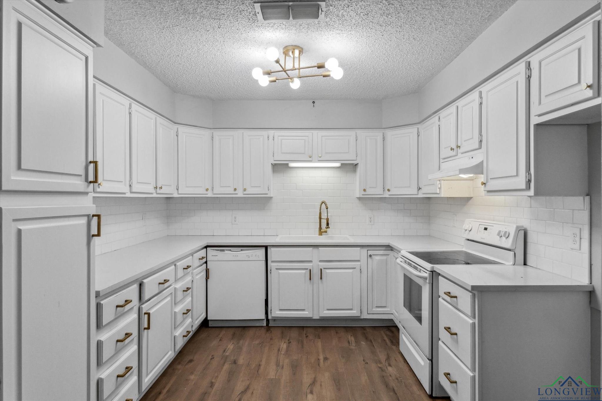 204 Half Street, Lindale, Texas image 10