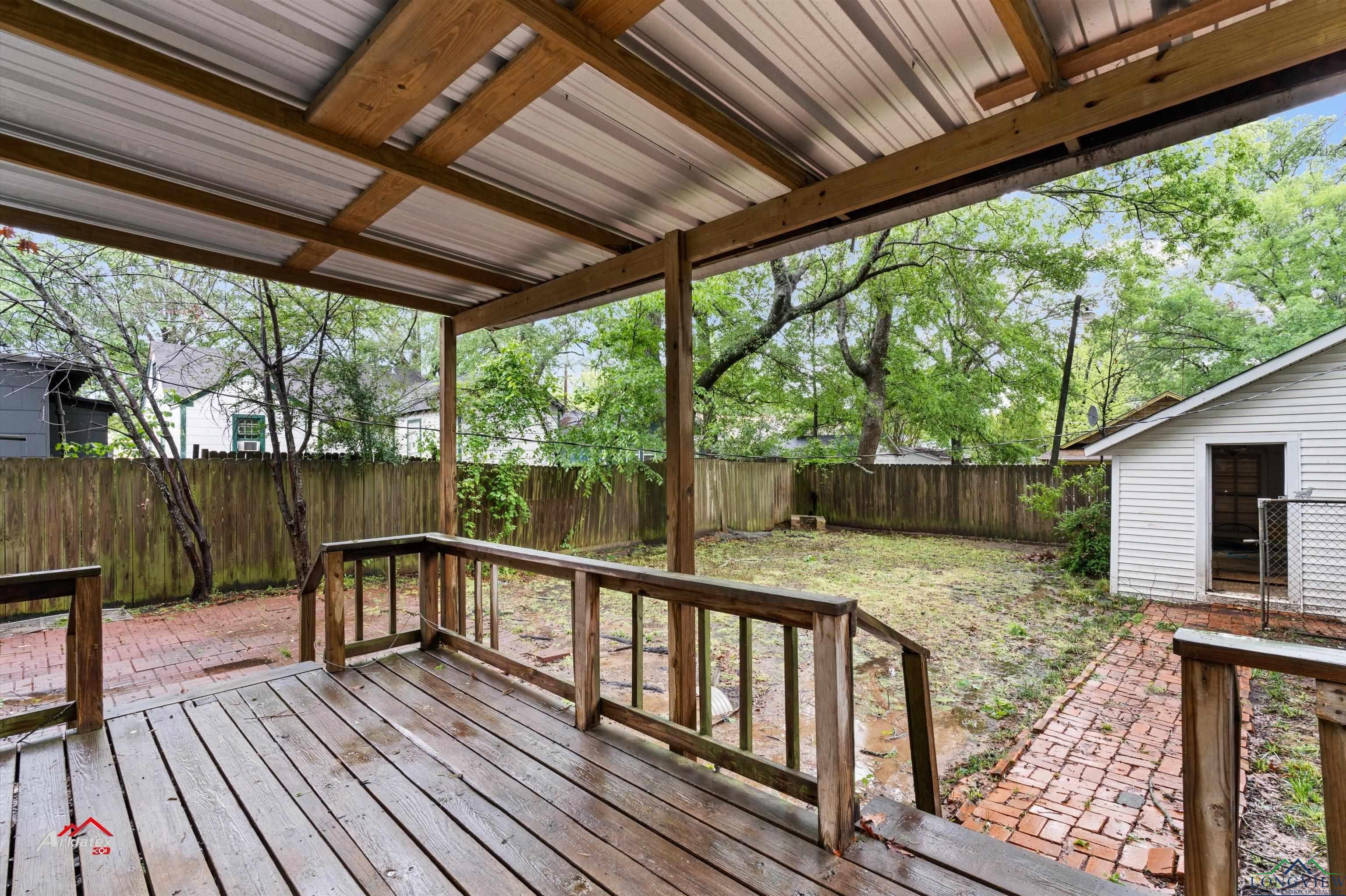 522 Elder, Kilgore, Texas image 14