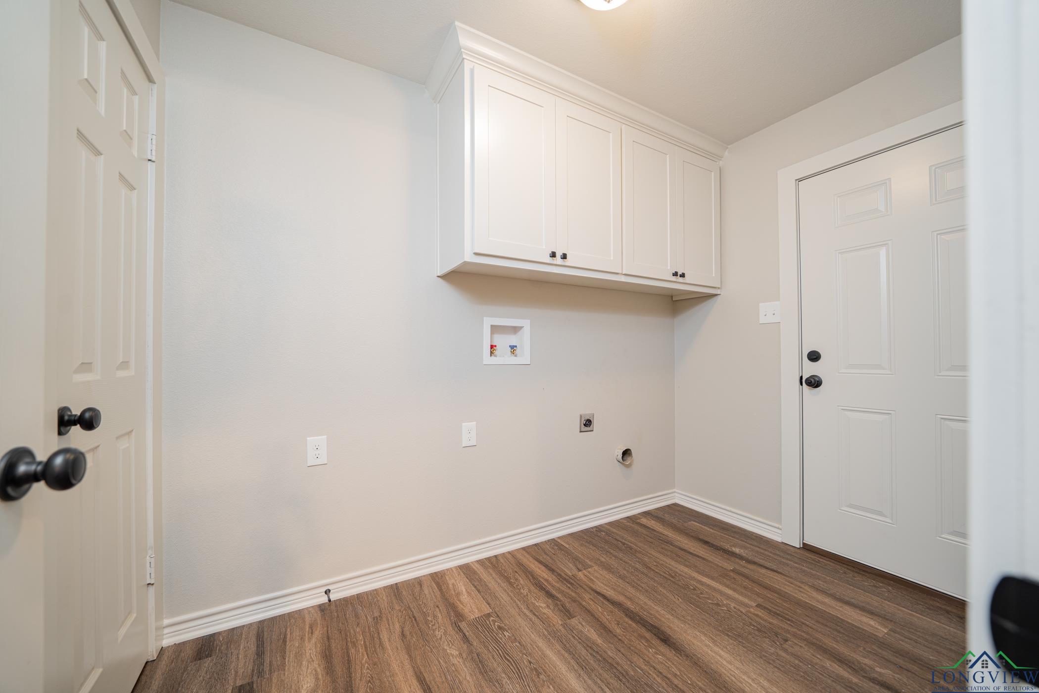 1561 Wendy Rd, New Diana, California image 38