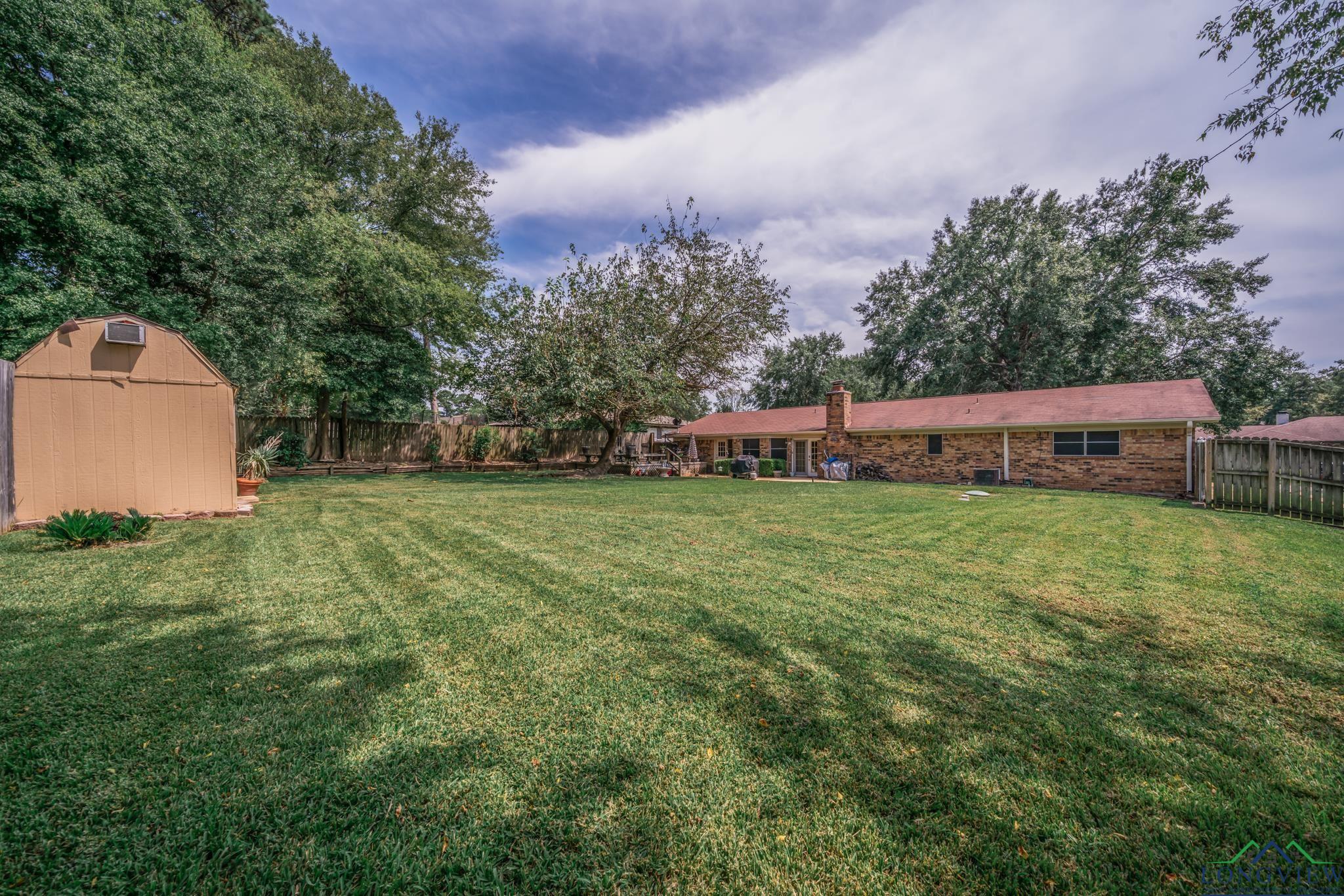 219 N Wooded Trail, Longview, Texas image 46