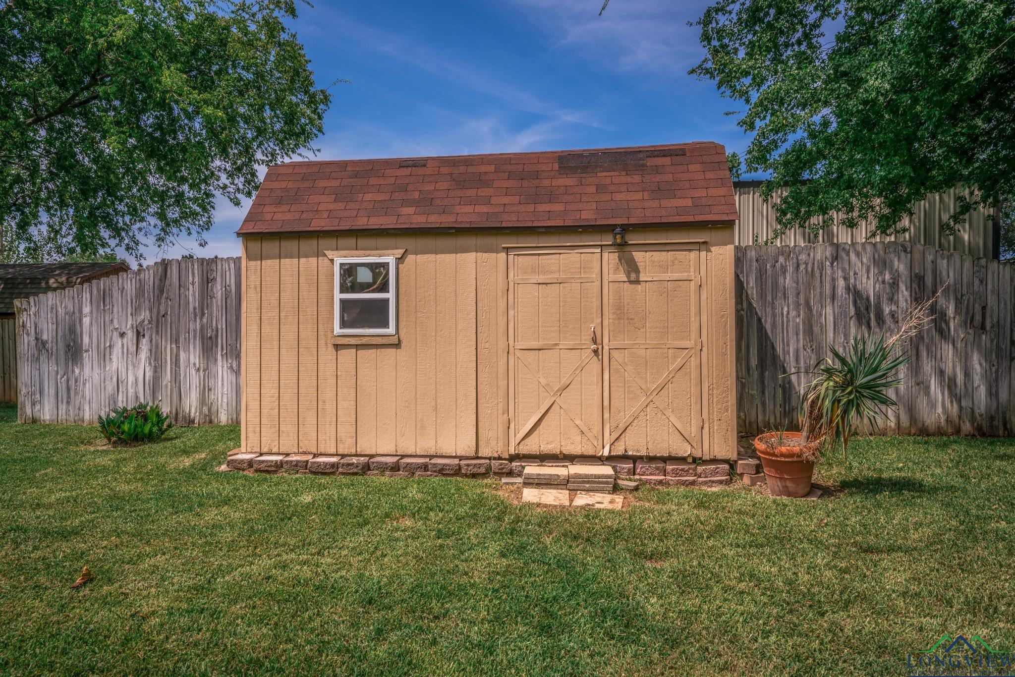 219 N Wooded Trail, Longview, Texas image 40