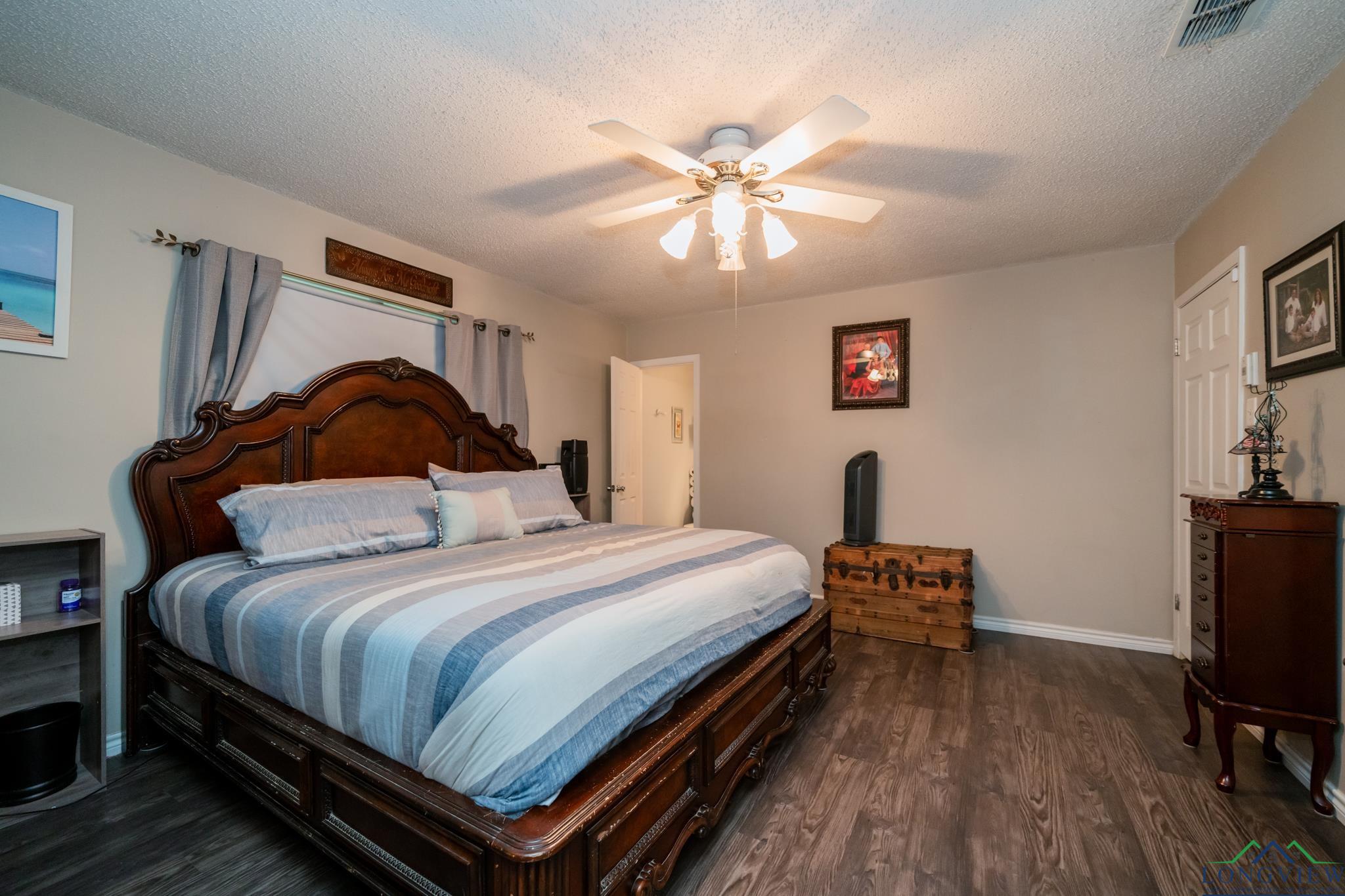 219 N Wooded Trail, Longview, Texas image 27