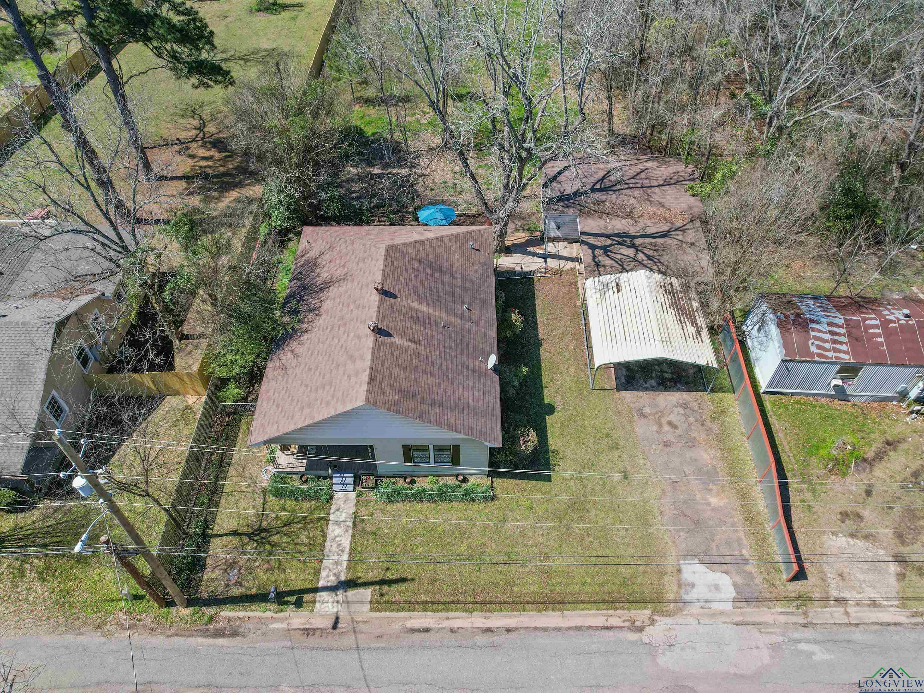 516 Allen St, Gilmer, Texas image 3