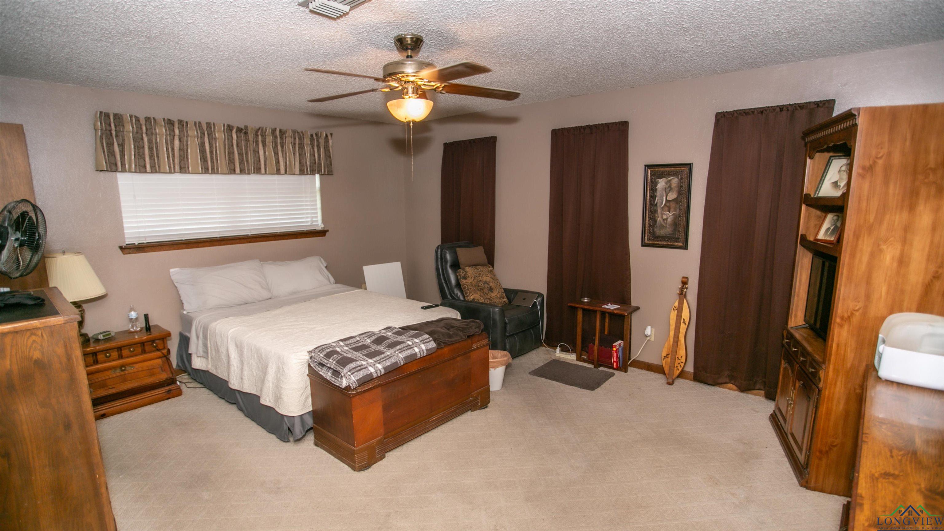 242 W Victoria Woods St, Waskom, Texas image 15