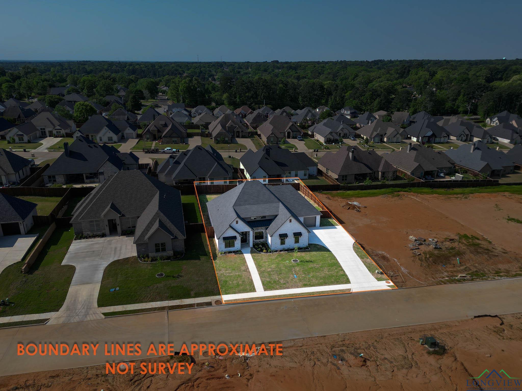 3927 Hidden Hills Cir, Longview, Texas image 2