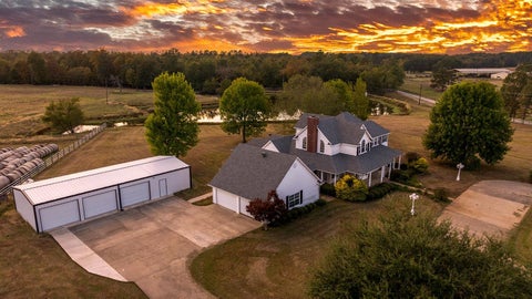 Homes For Sale - 1136 Cr 2001<br/> Bowie County, New Boston, TX 75570