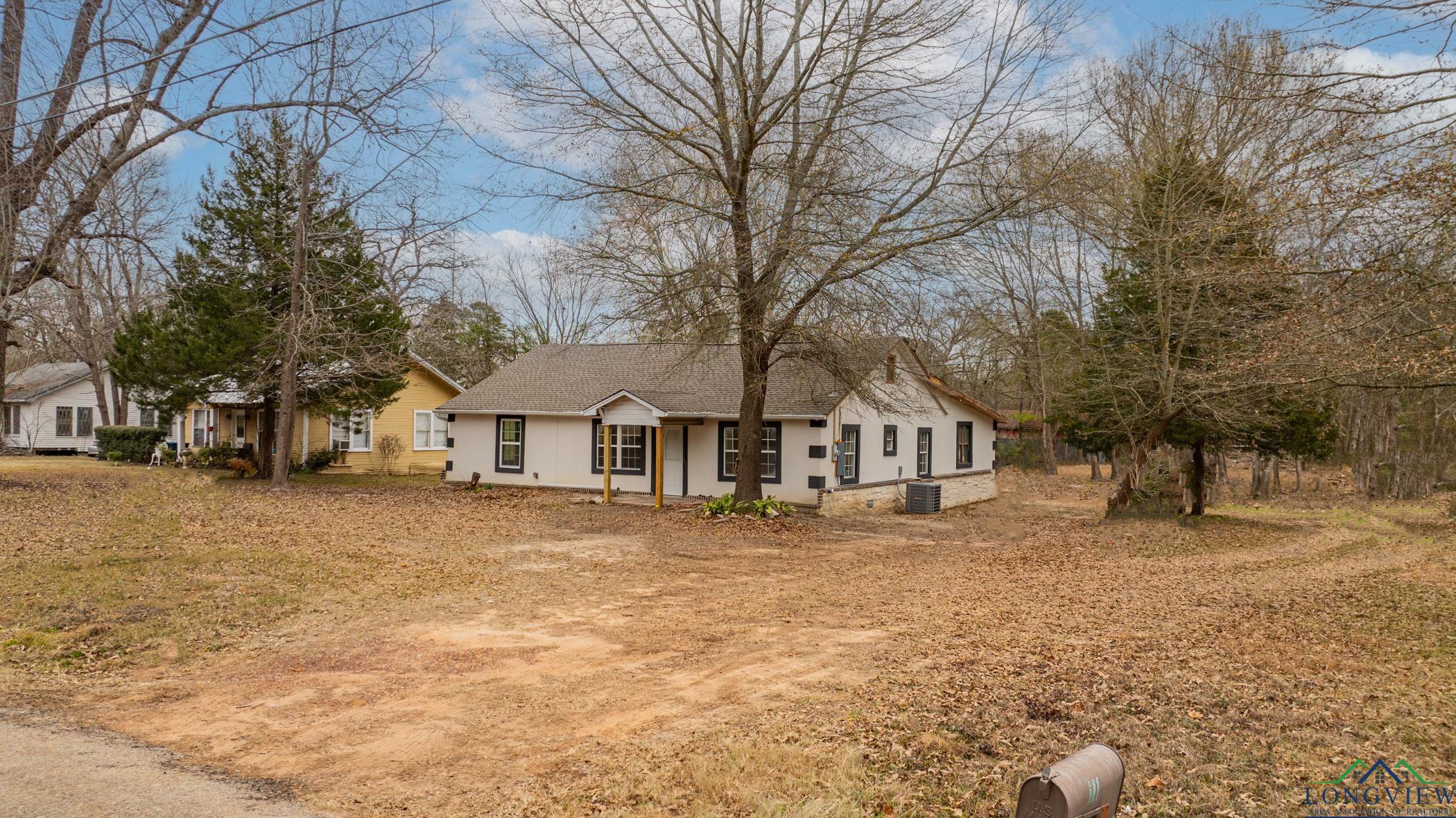 514 N Pearl St, Big Sandy, Ohio image 2