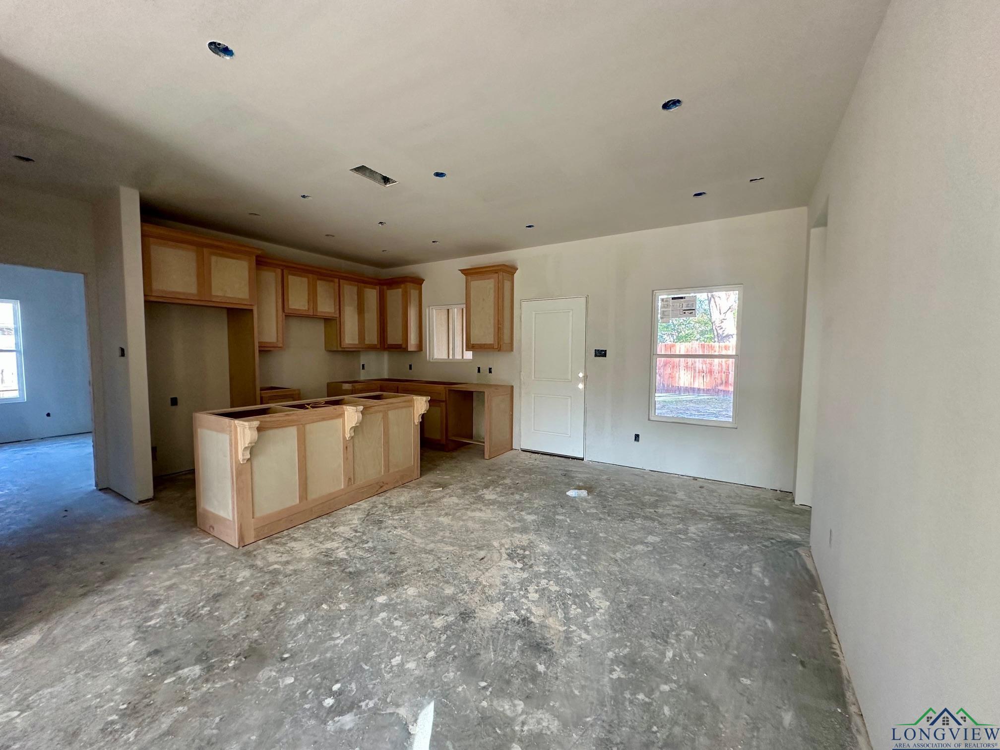 107 Tuttle Rd, White Oak, Texas image 6