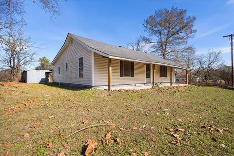 Homes For Sale - 1176 Fm 2088<br/> Upshur County, Gilmer, TX 75644