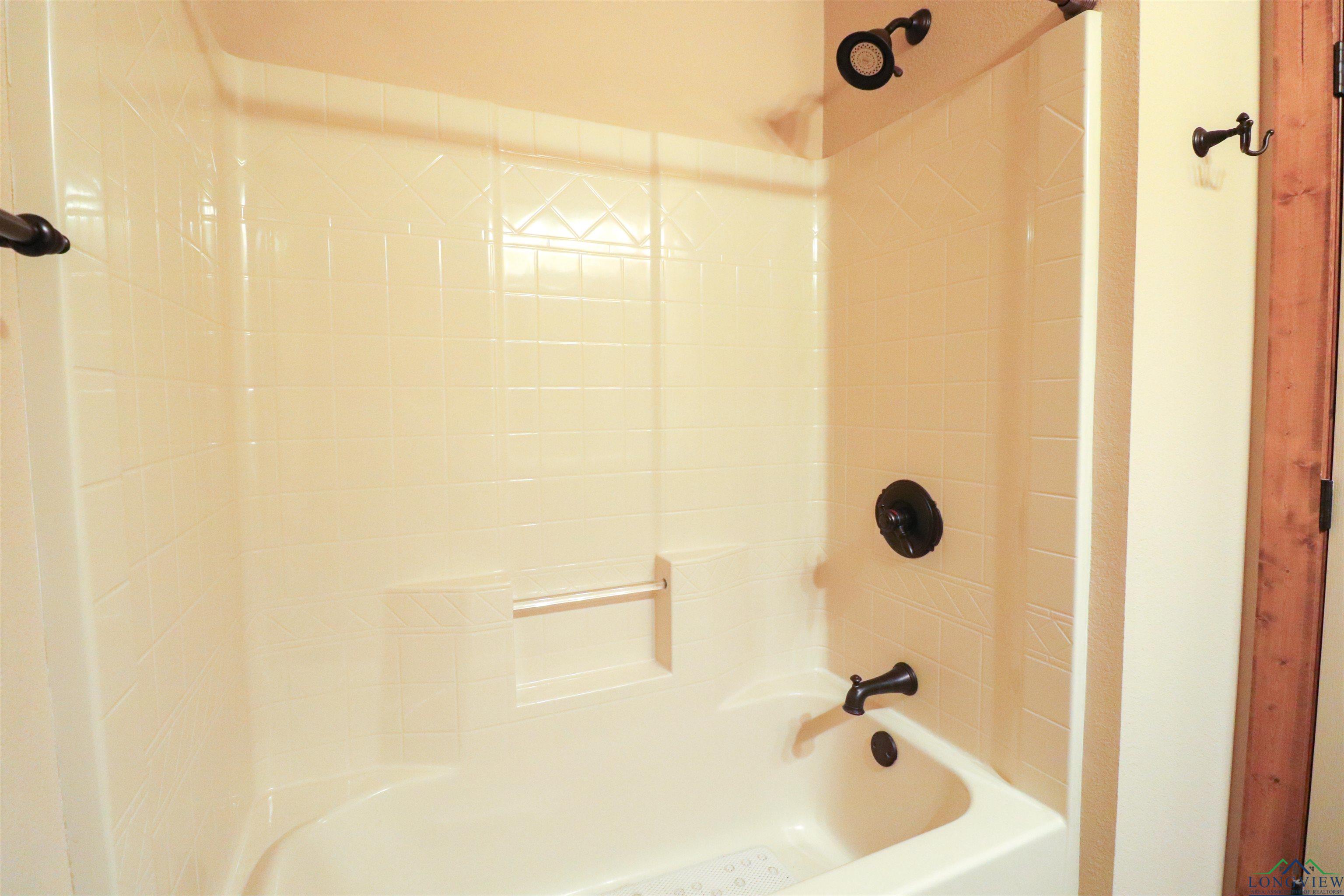 153 Cr 2433, Pittsburg, Texas image 19