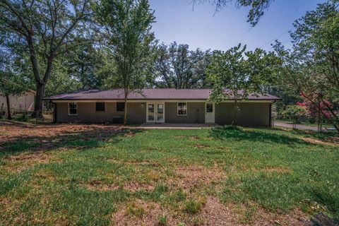 A home in White Oak