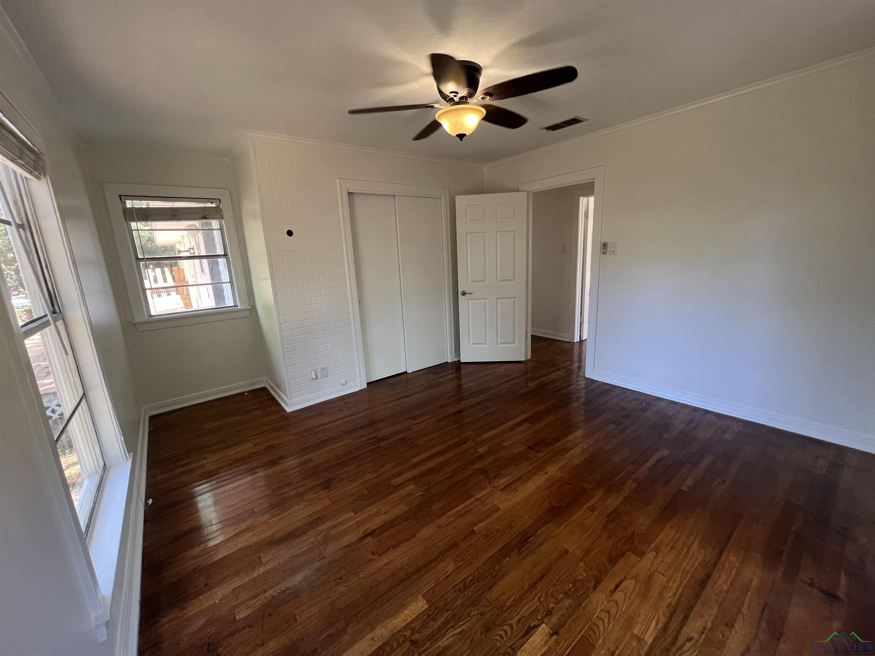 1107 Hackberry Ave, Gladewater, Texas image 5