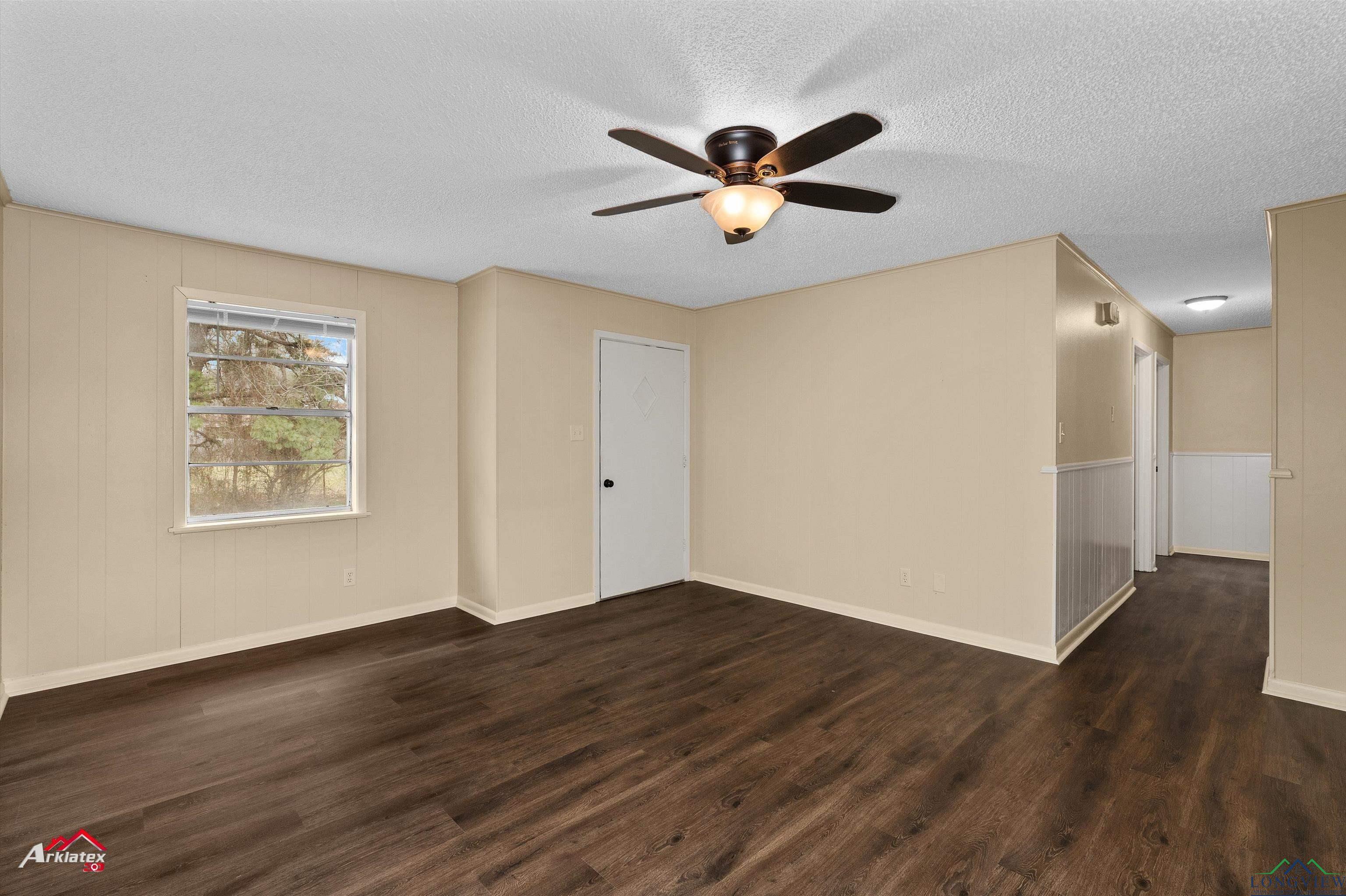 613 W Beverly Dr, Carthage, Texas image 7