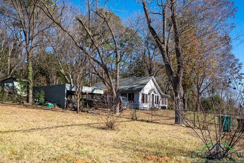 A home in Hughes Springs