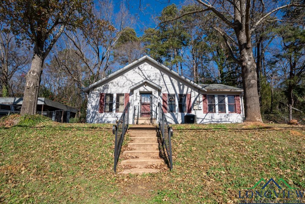 710 W First St, Hughes Springs, South Carolina image 1