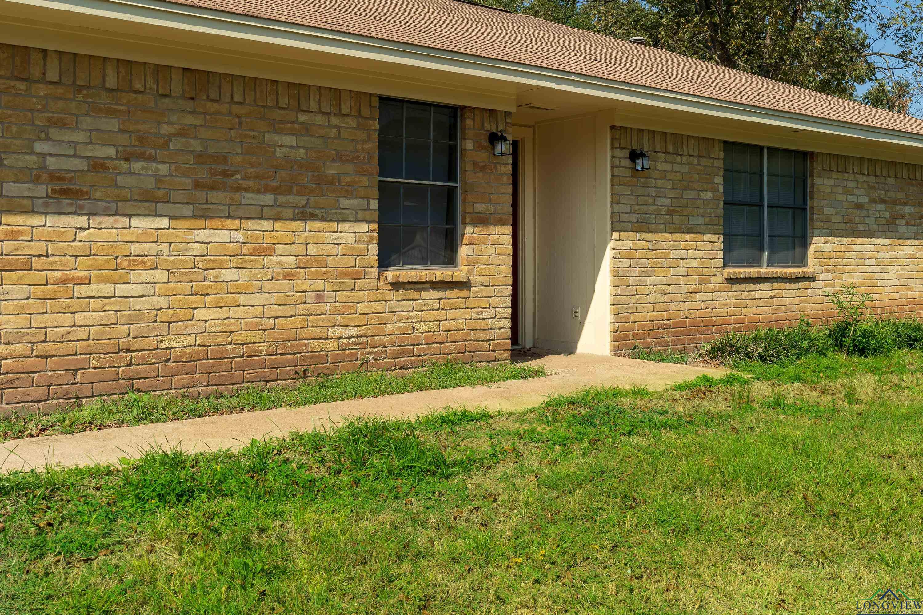 174 Mckinnon Dr, Kilgore, Texas image 2