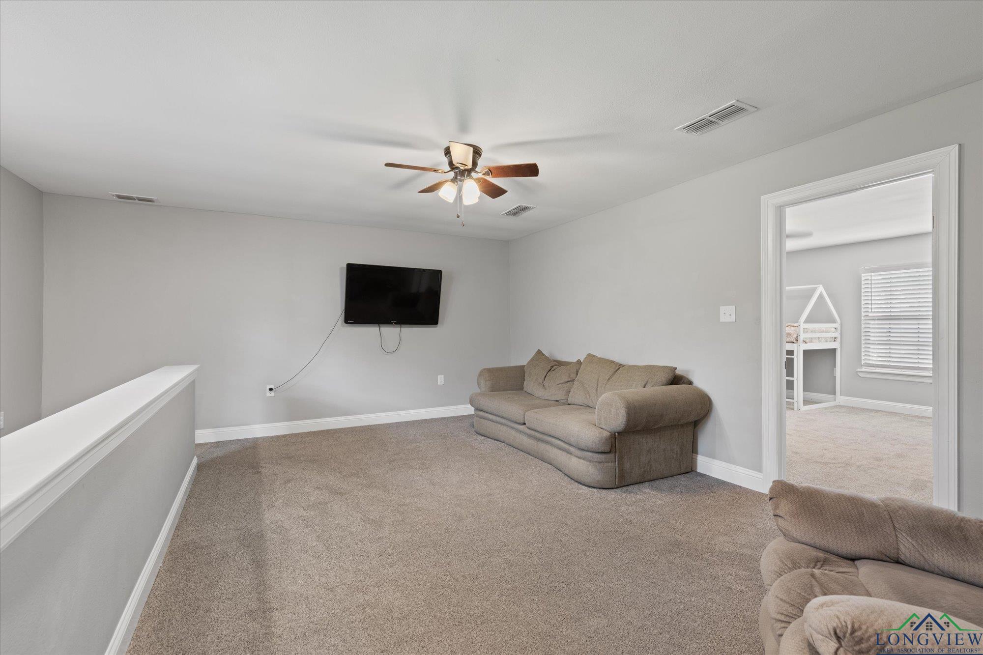 223 Circle Ridge Drive, Gilmer, Texas image 31