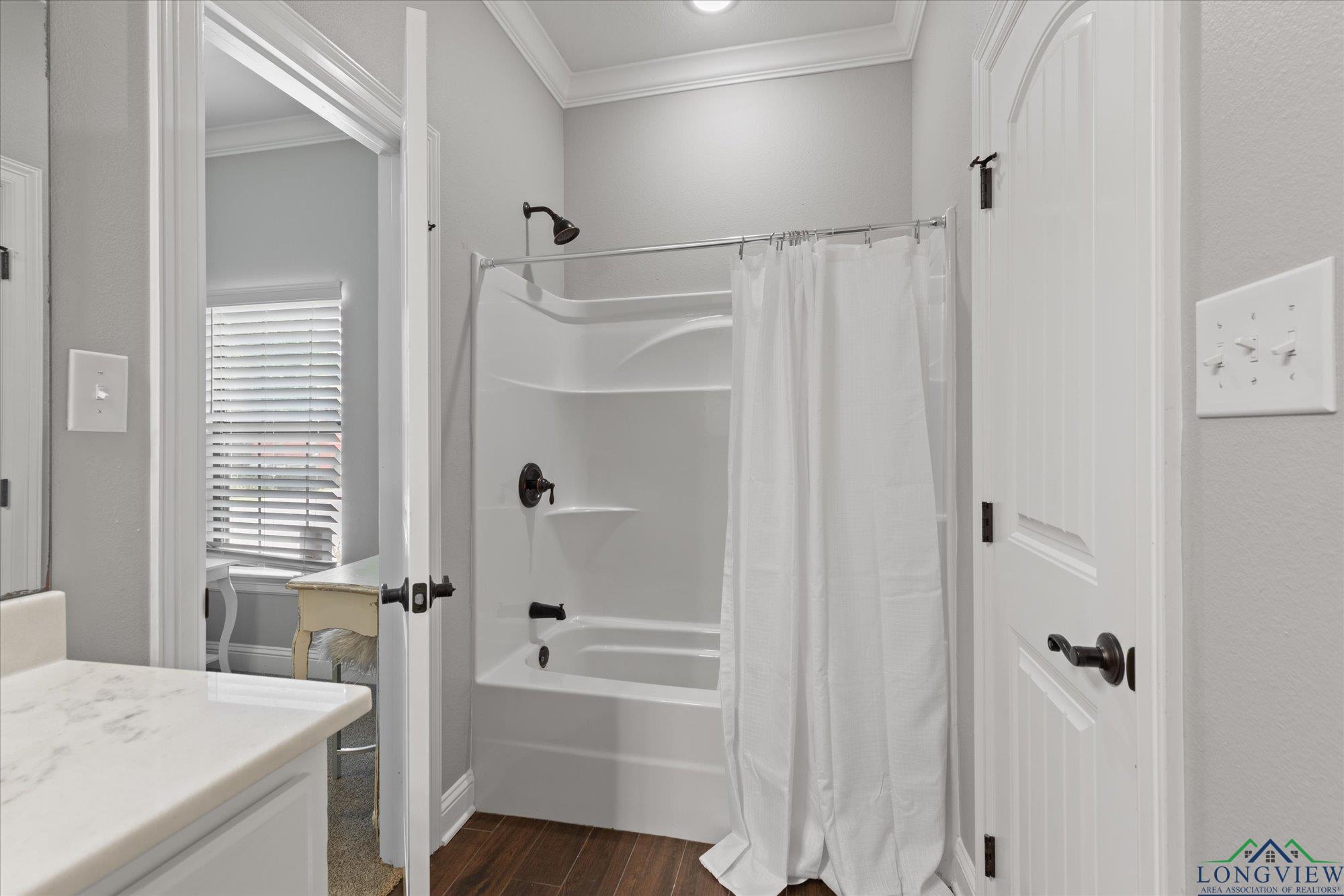 223 Circle Ridge Drive, Gilmer, Texas image 21