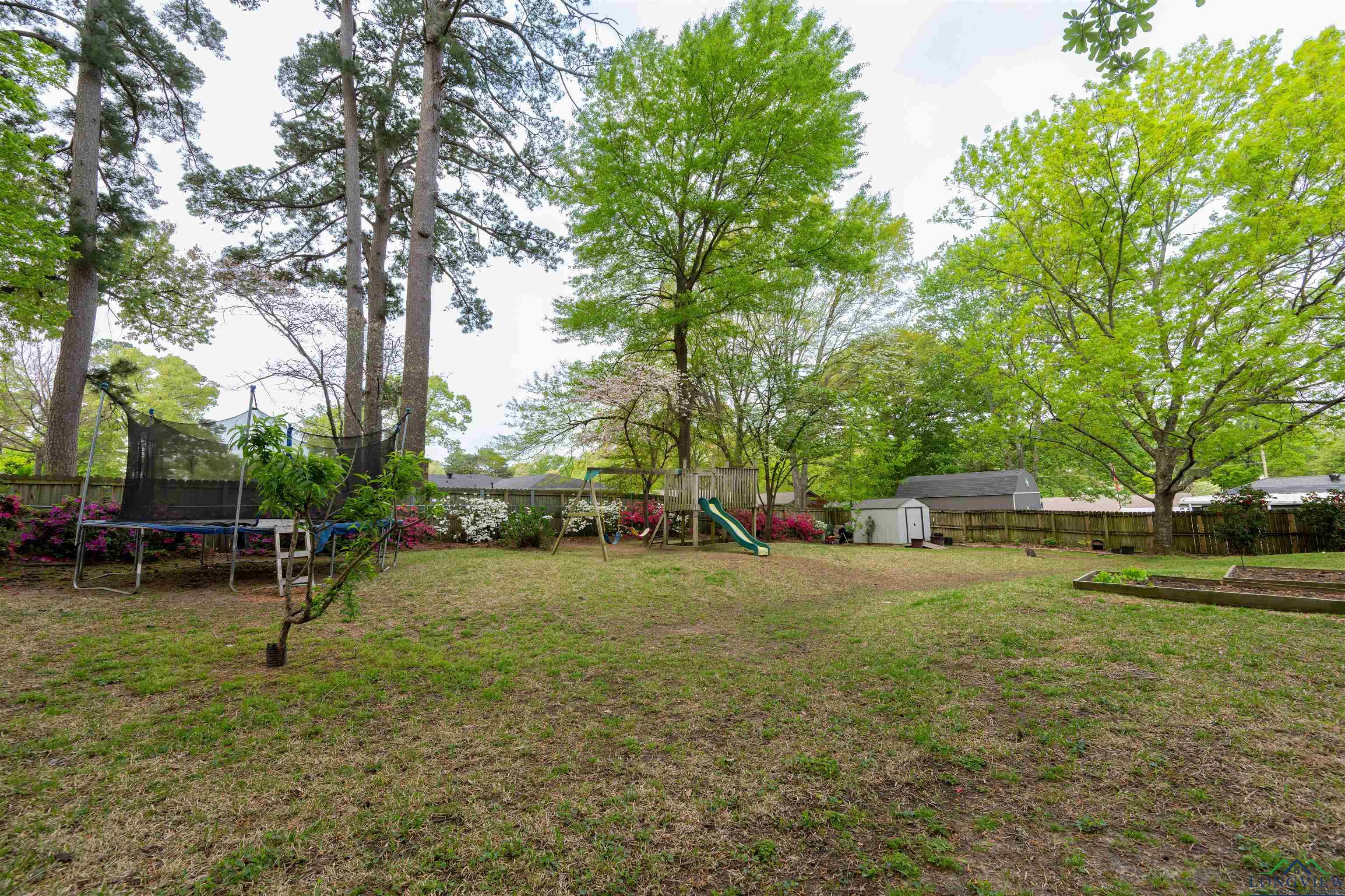 608 Berkshire Dr, Longview, Texas image 21
