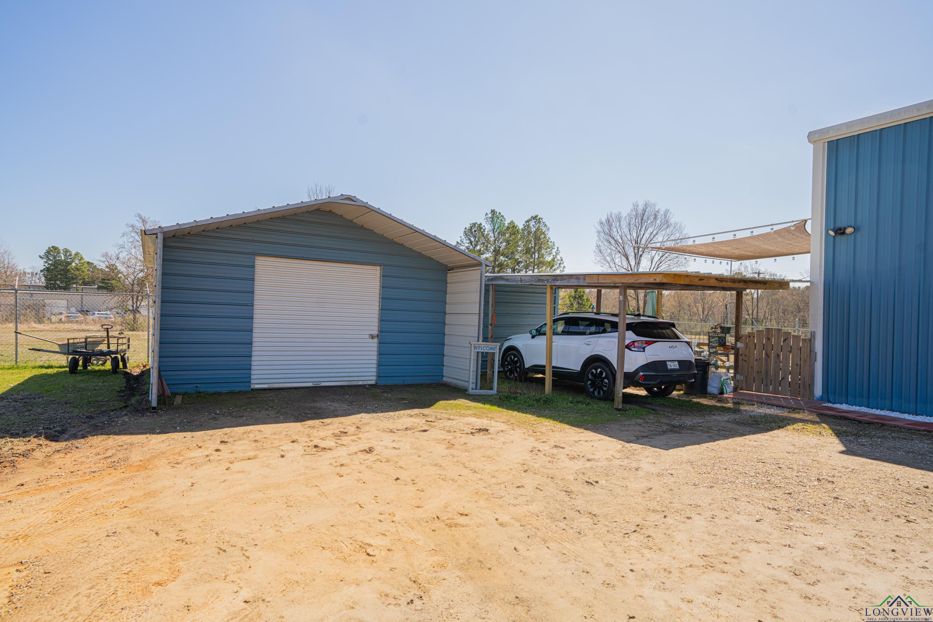 365 E Pacific Ave, Gladewater, Texas image 20