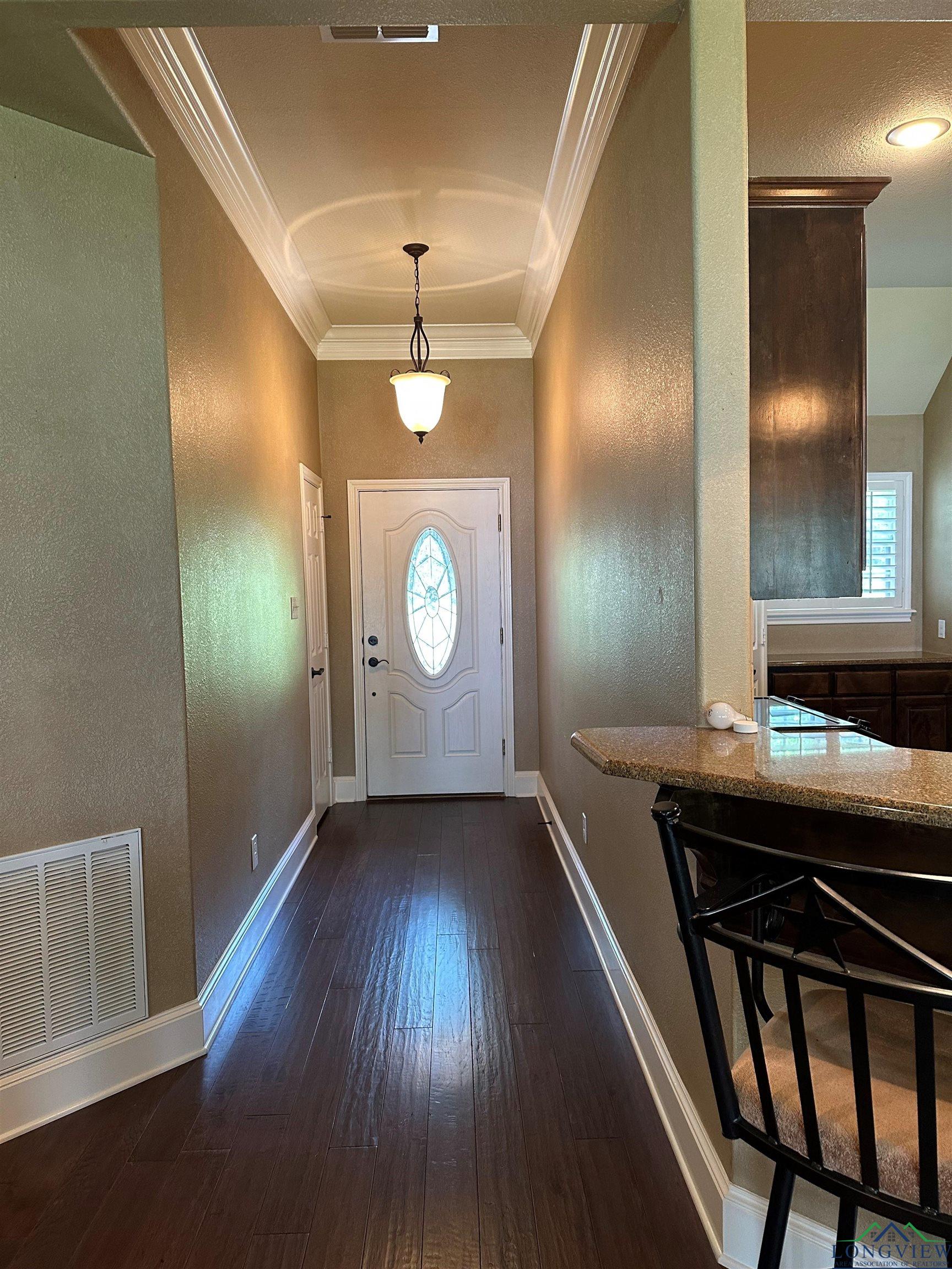 23196 Jeb Cir, Frankston, Texas image 5