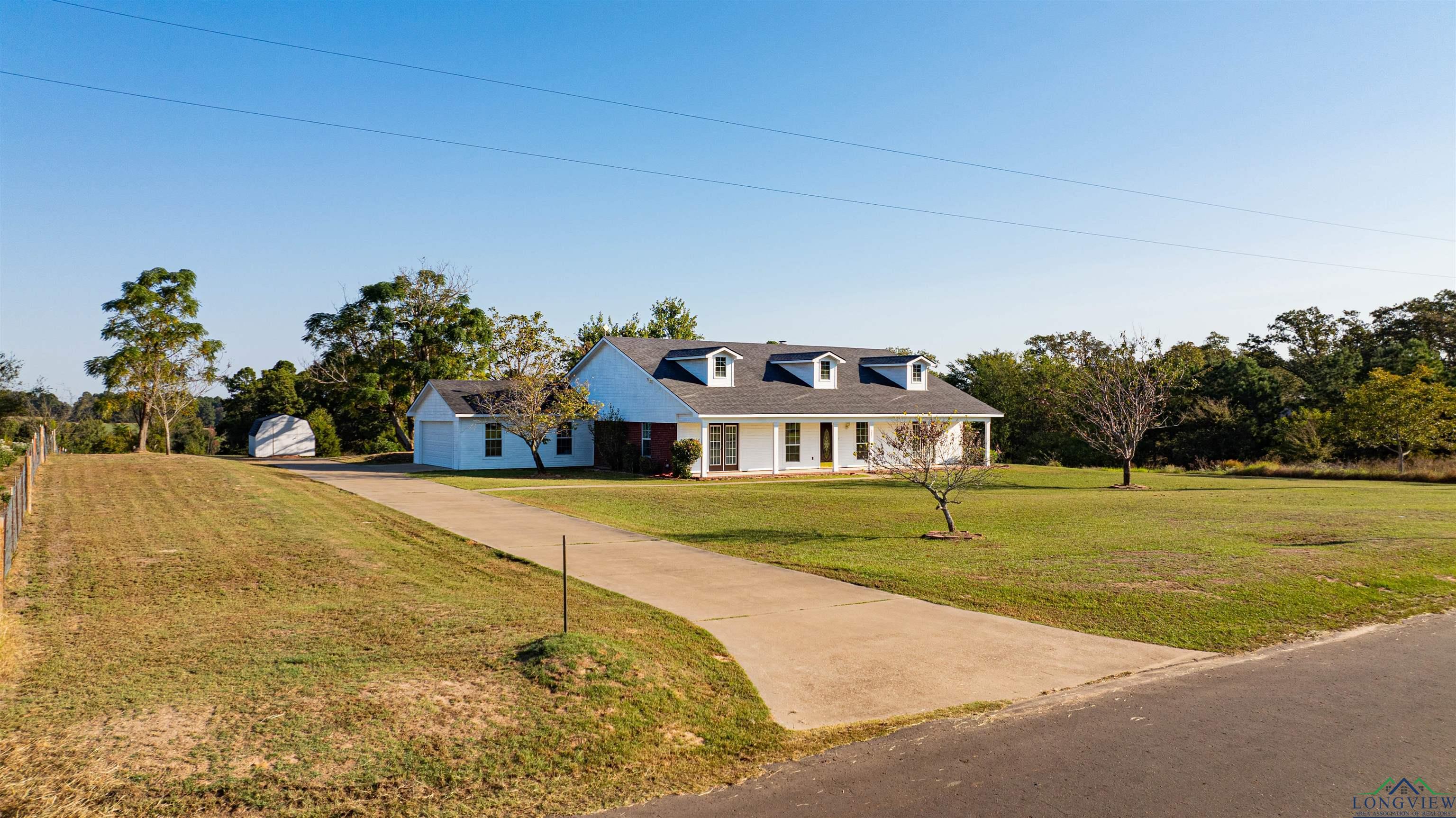 1831 Scarlet Oak Rd, Gilmer, Texas image 4