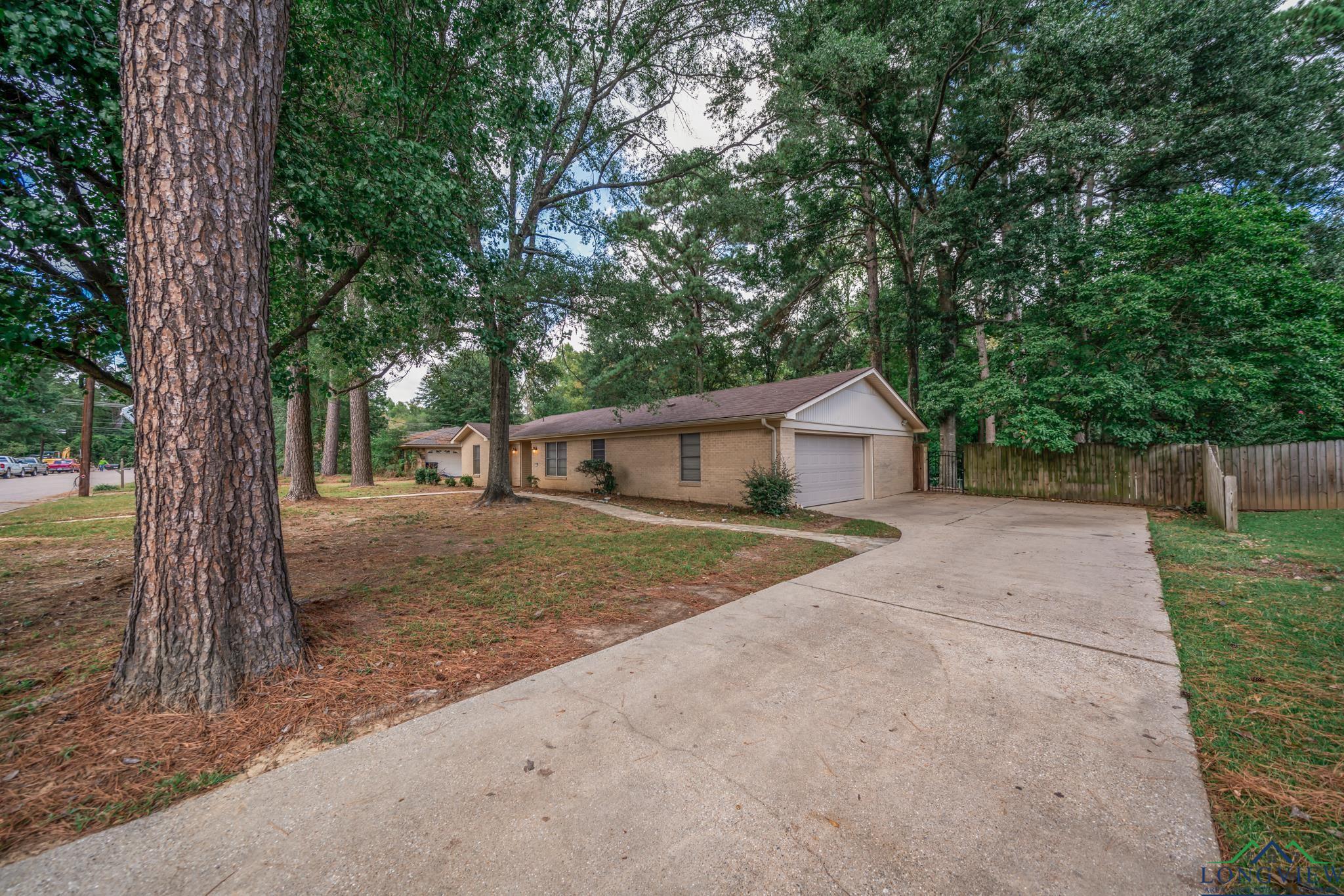 1820 Rodden Dr, Longview, Texas image 4