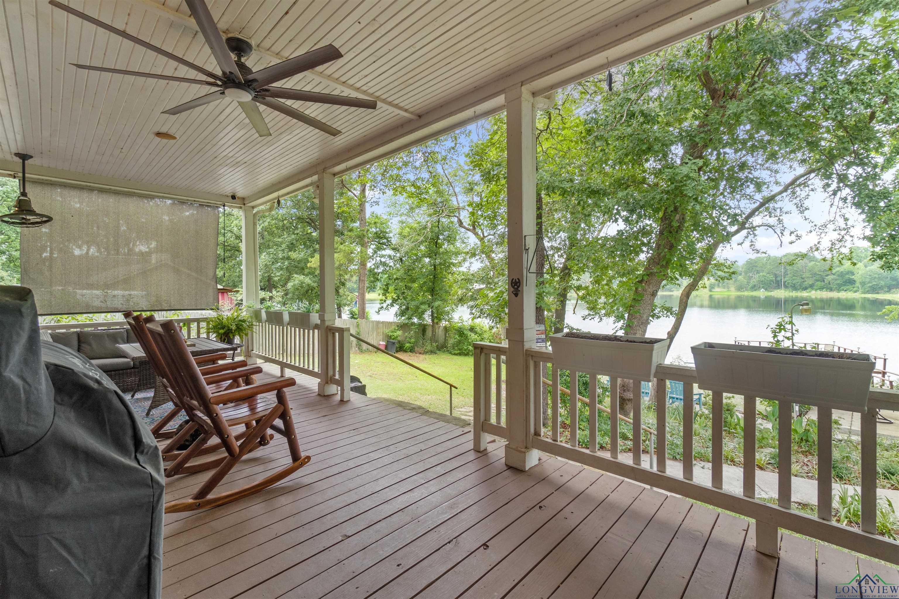 1533 Raintree Lake Circle, Big Sandy, Texas image 37