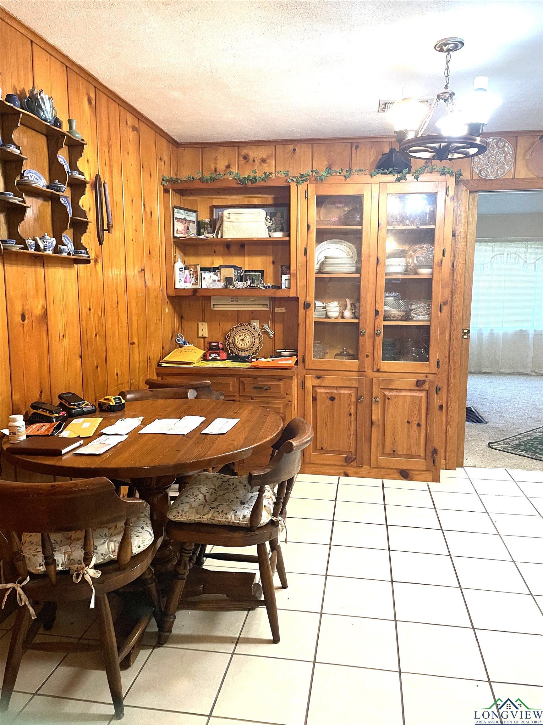 105 Walker Drive, Naples, Texas image 4