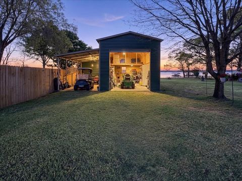 Homes For Sale - 4789 Sunrise Dr<br/> Henderson County, Chandler, TX 75758
