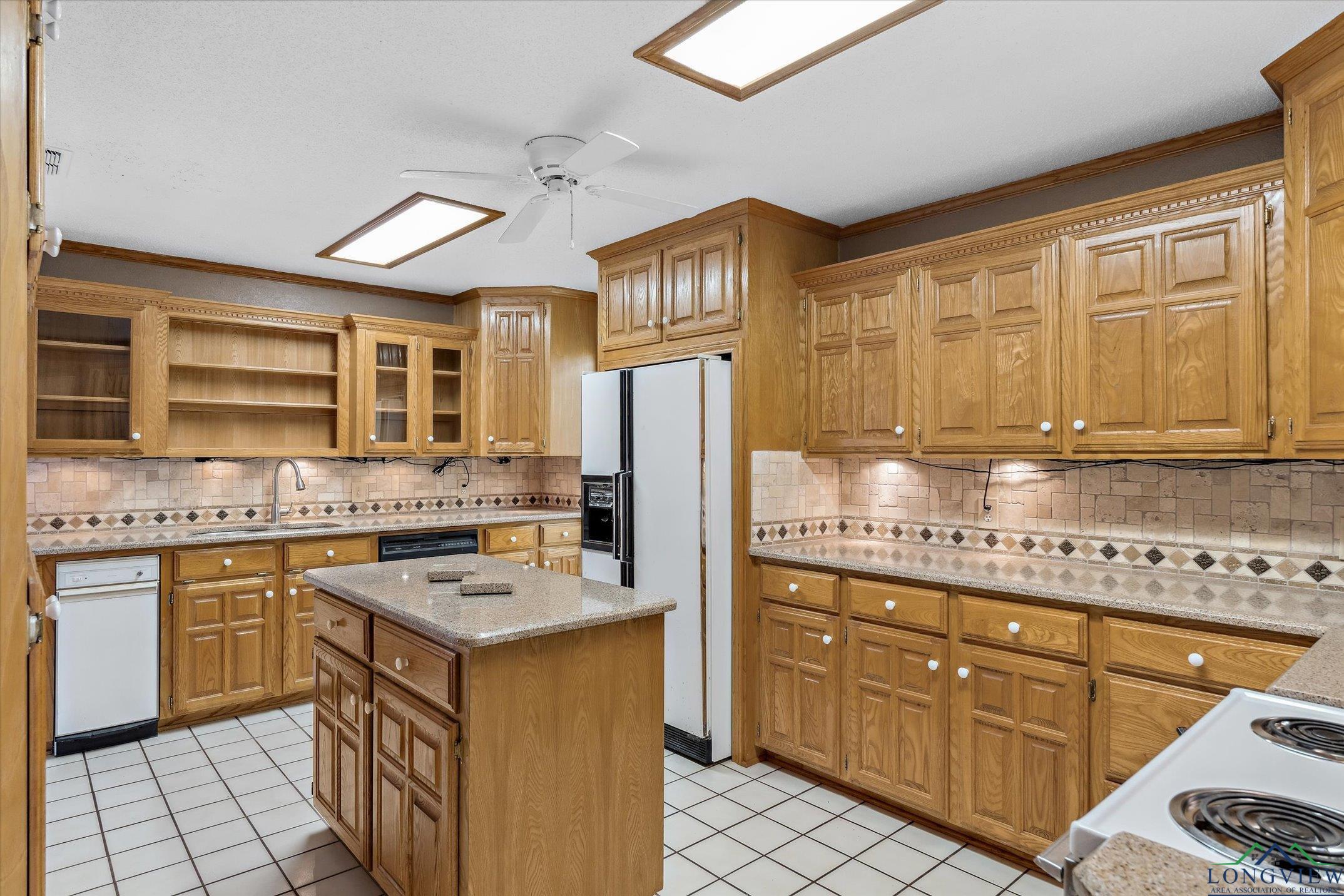 302 Erwin St, Edgewood, Texas image 12