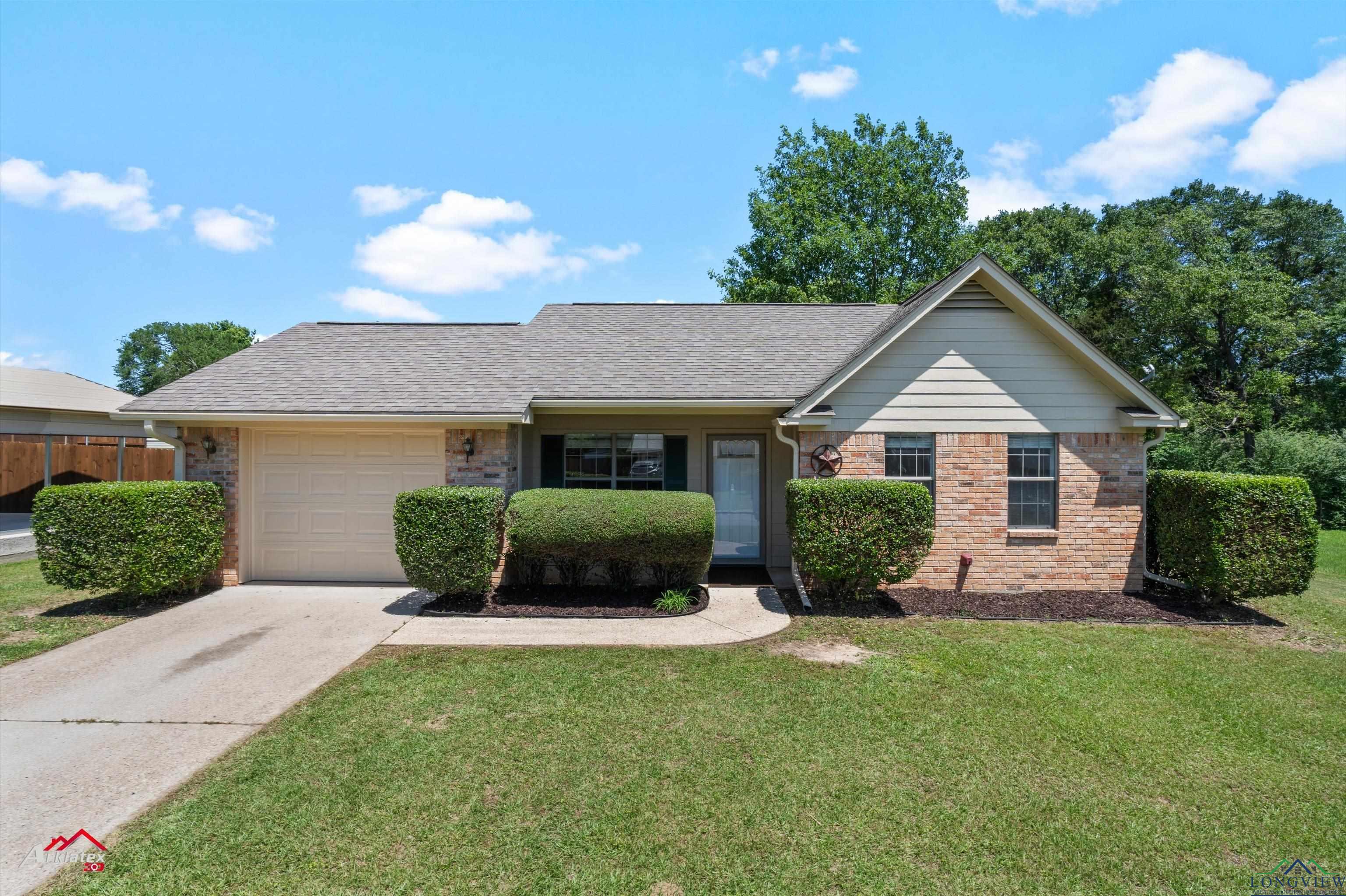 428 Magnolia Street, Hughes Springs, Texas image 1