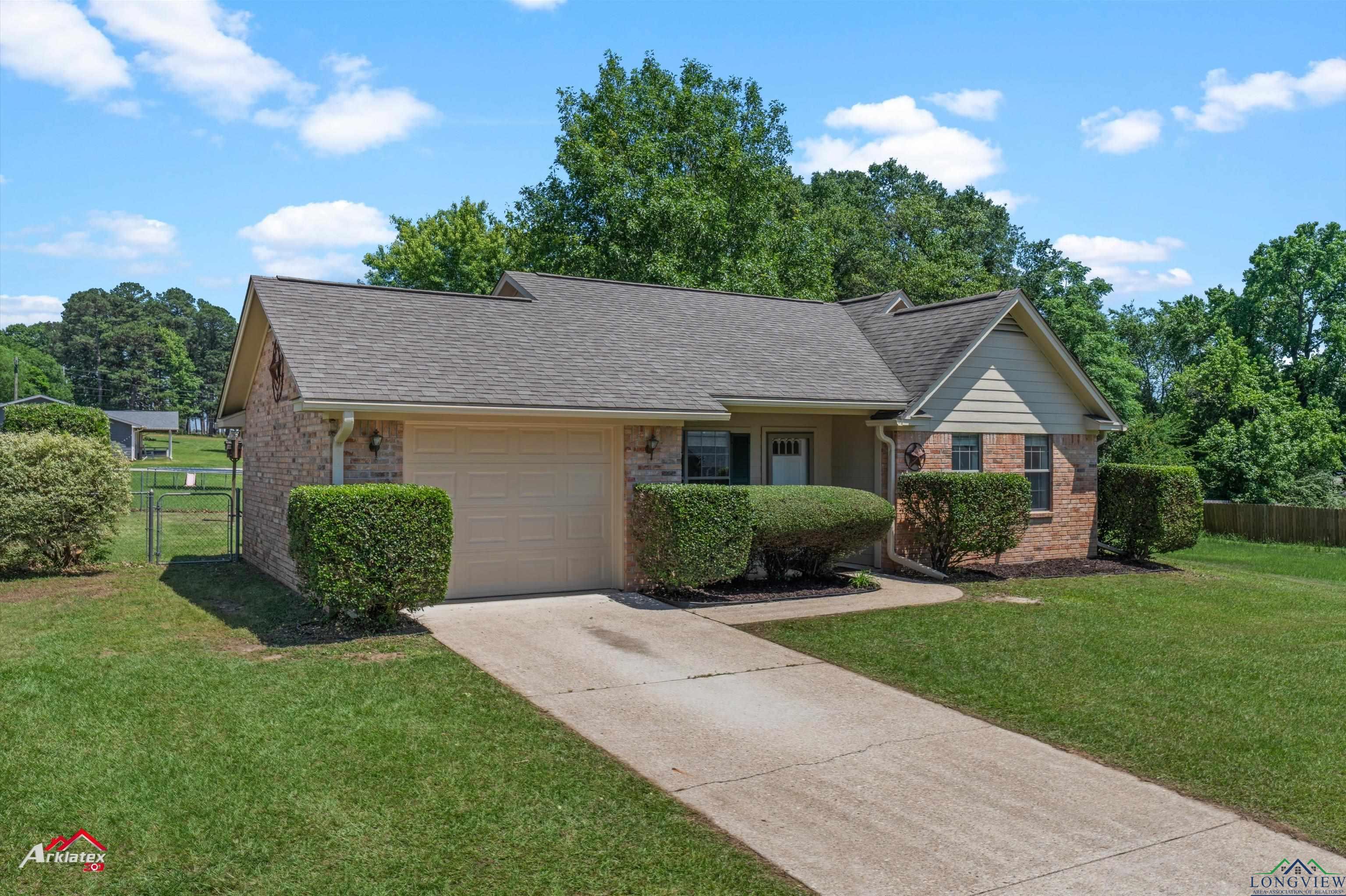 428 Magnolia Street, Hughes Springs, Texas image 3