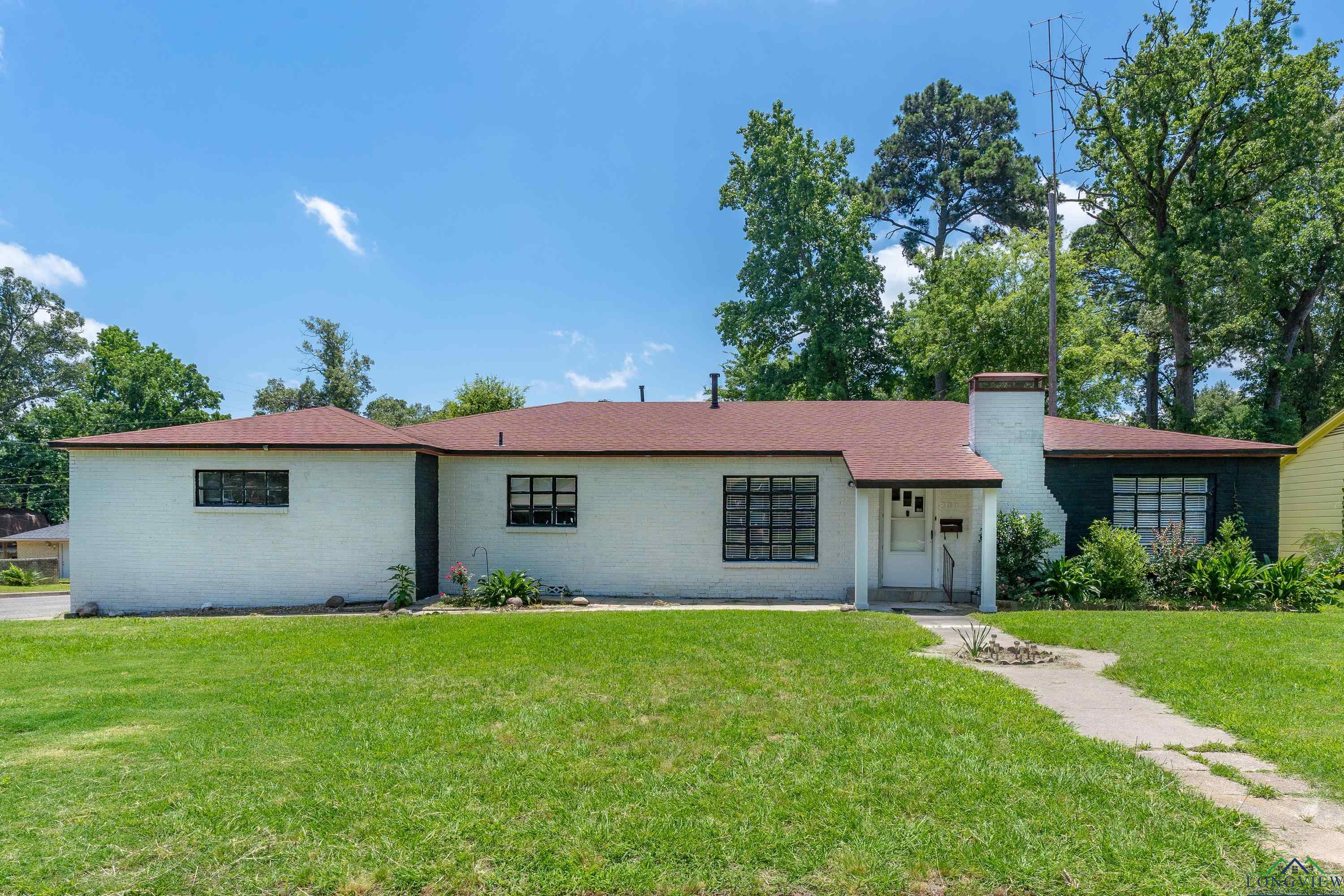 300 Hailey Dr, Longview, Texas image 1