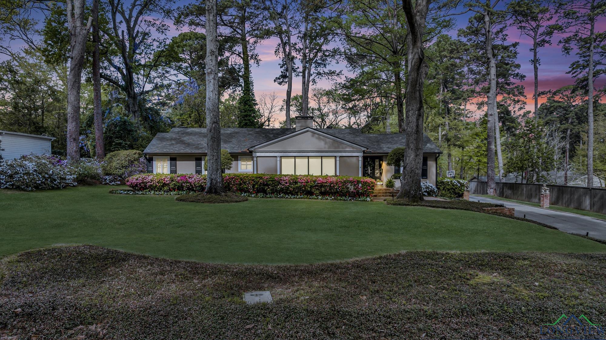 1215 Hillcrest Drive, Longview, Texas image 2