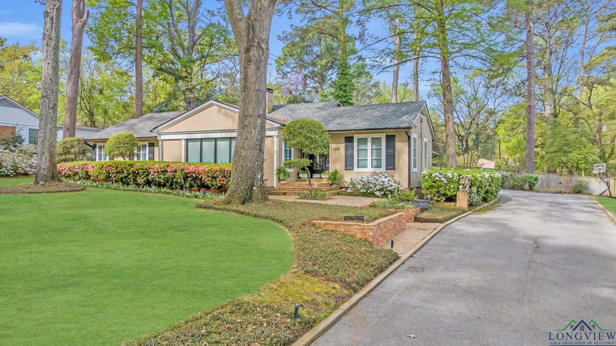 1215 Hillcrest Drive, Longview, Texas image 4