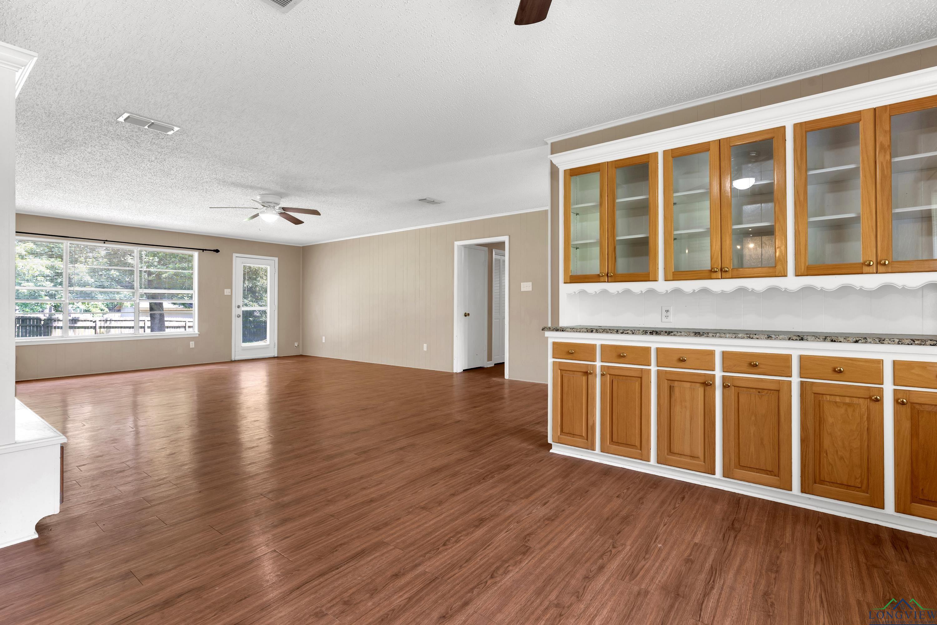 105 Bison Trl, Longview, Texas image 10
