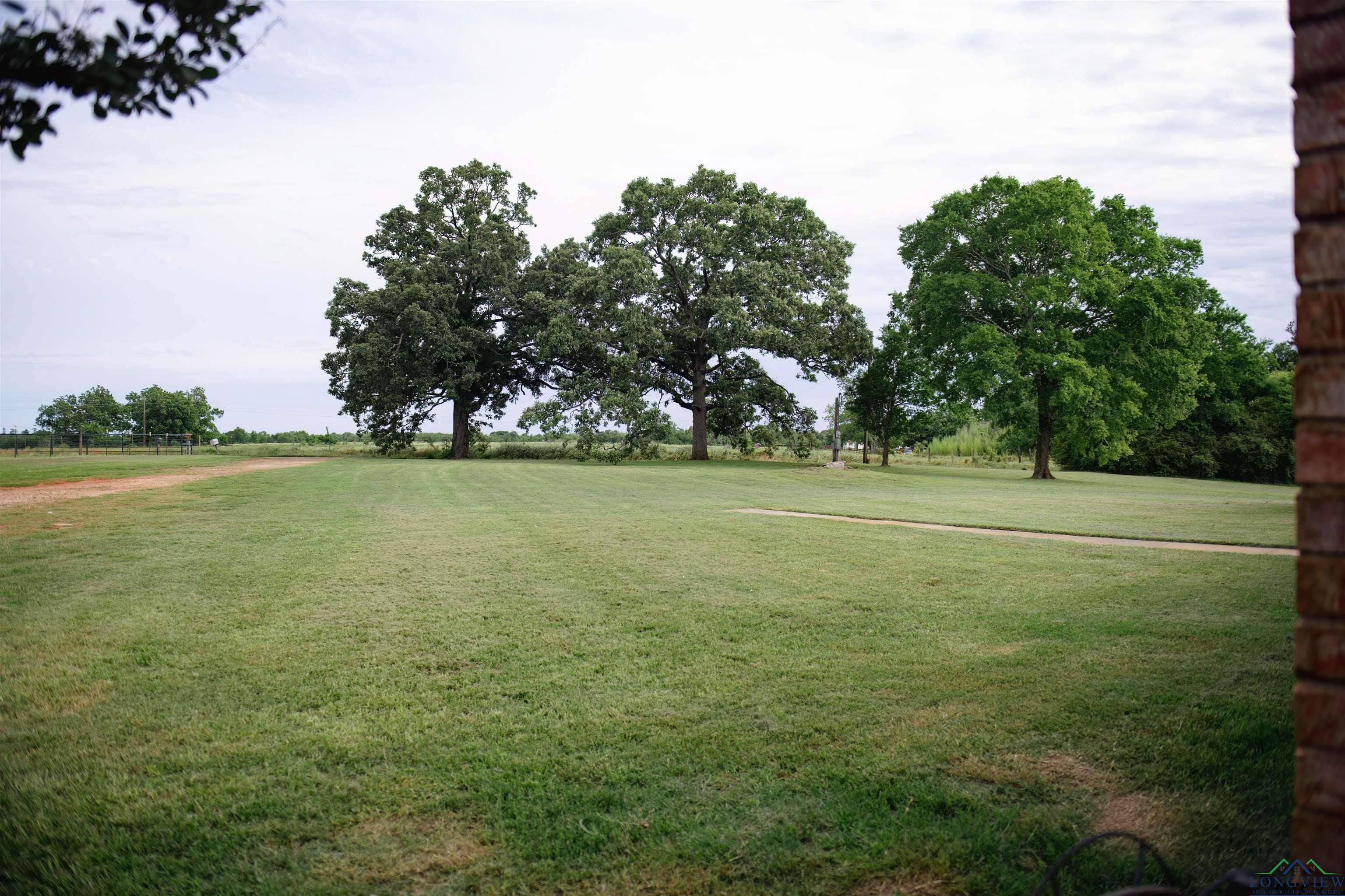 421 County Road 2438, Alto, Texas image 40