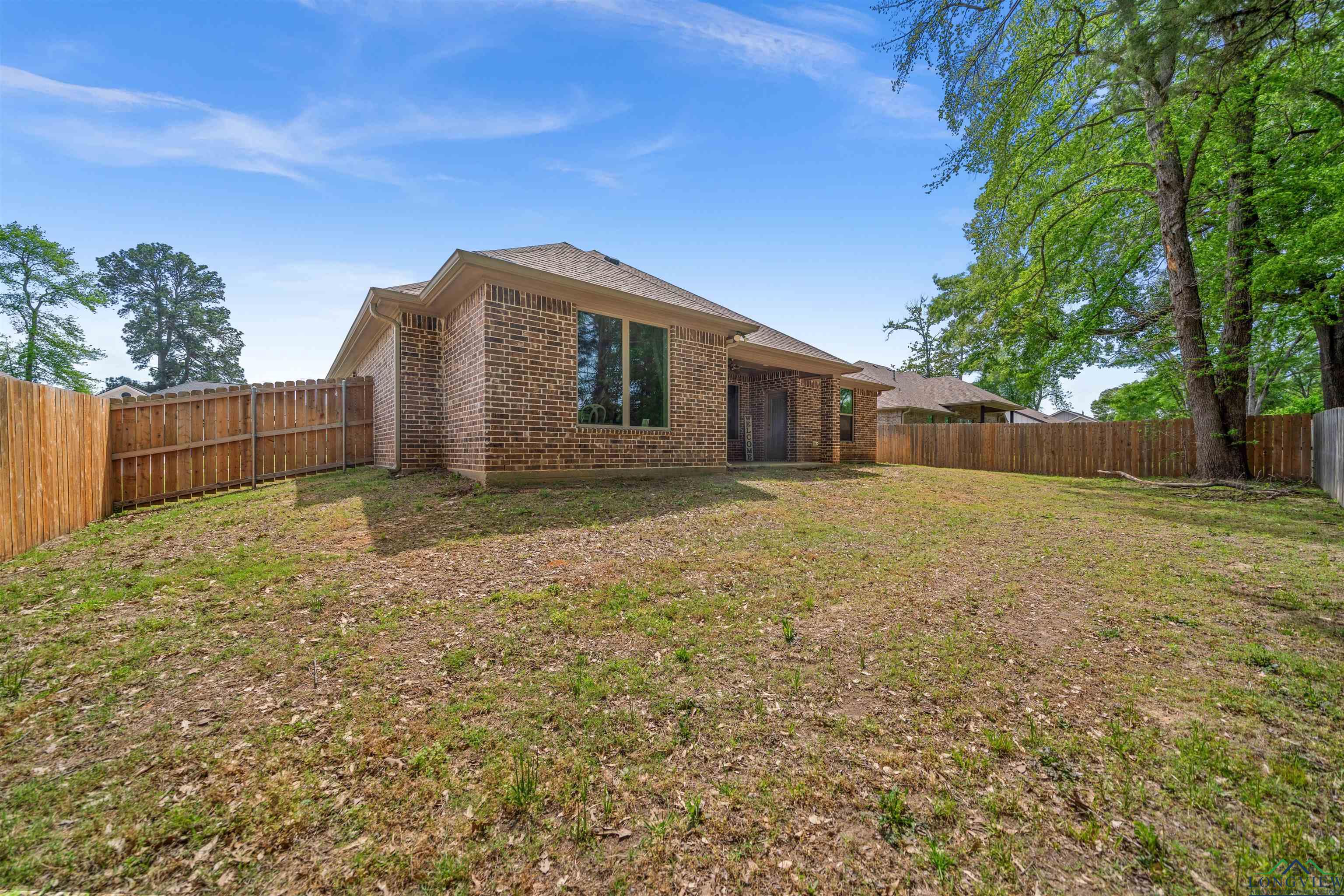 107 Rose Row, Winona, Texas image 32